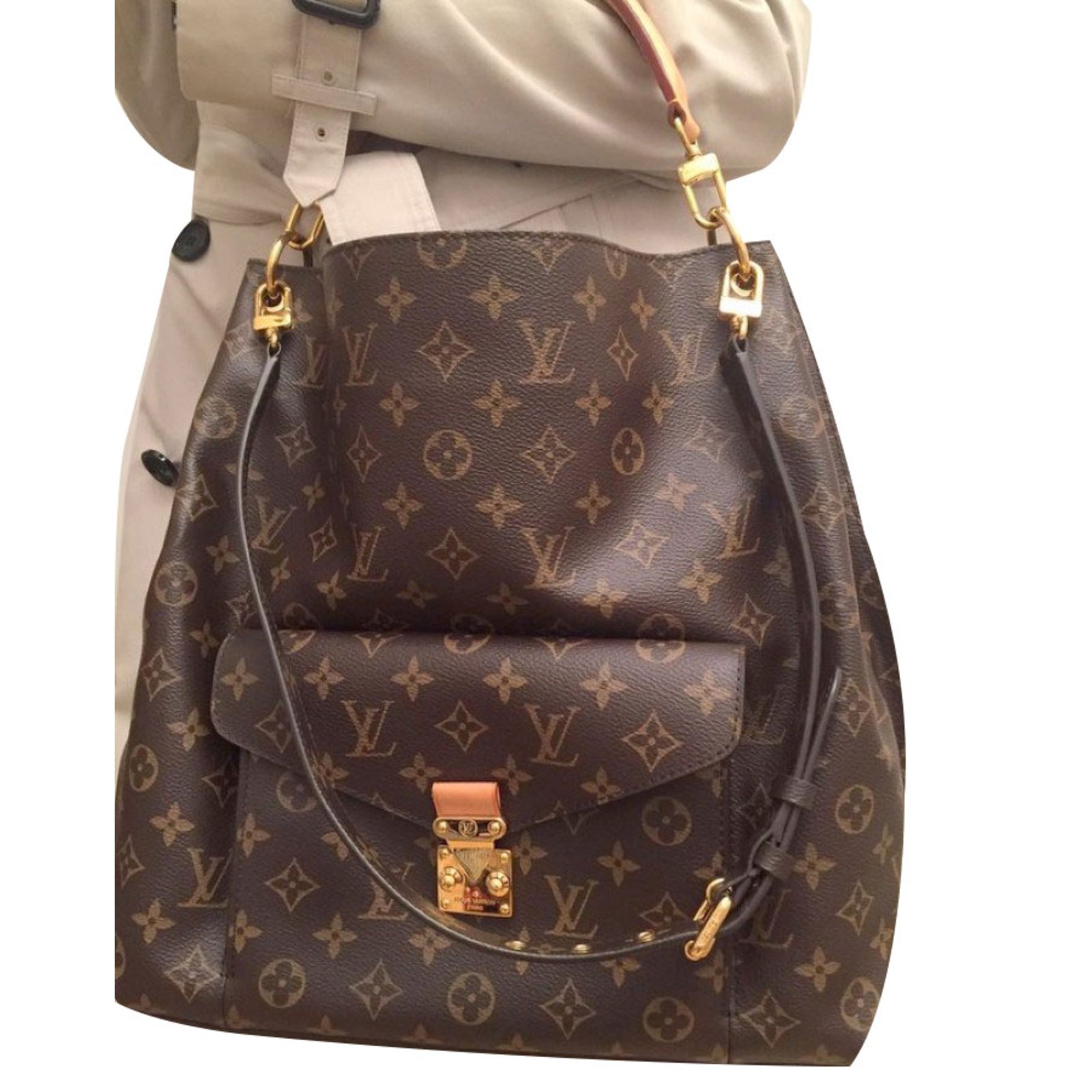 Louis Vuitton Tacchi Marrone Pitone ref.255491 - Joli Closet