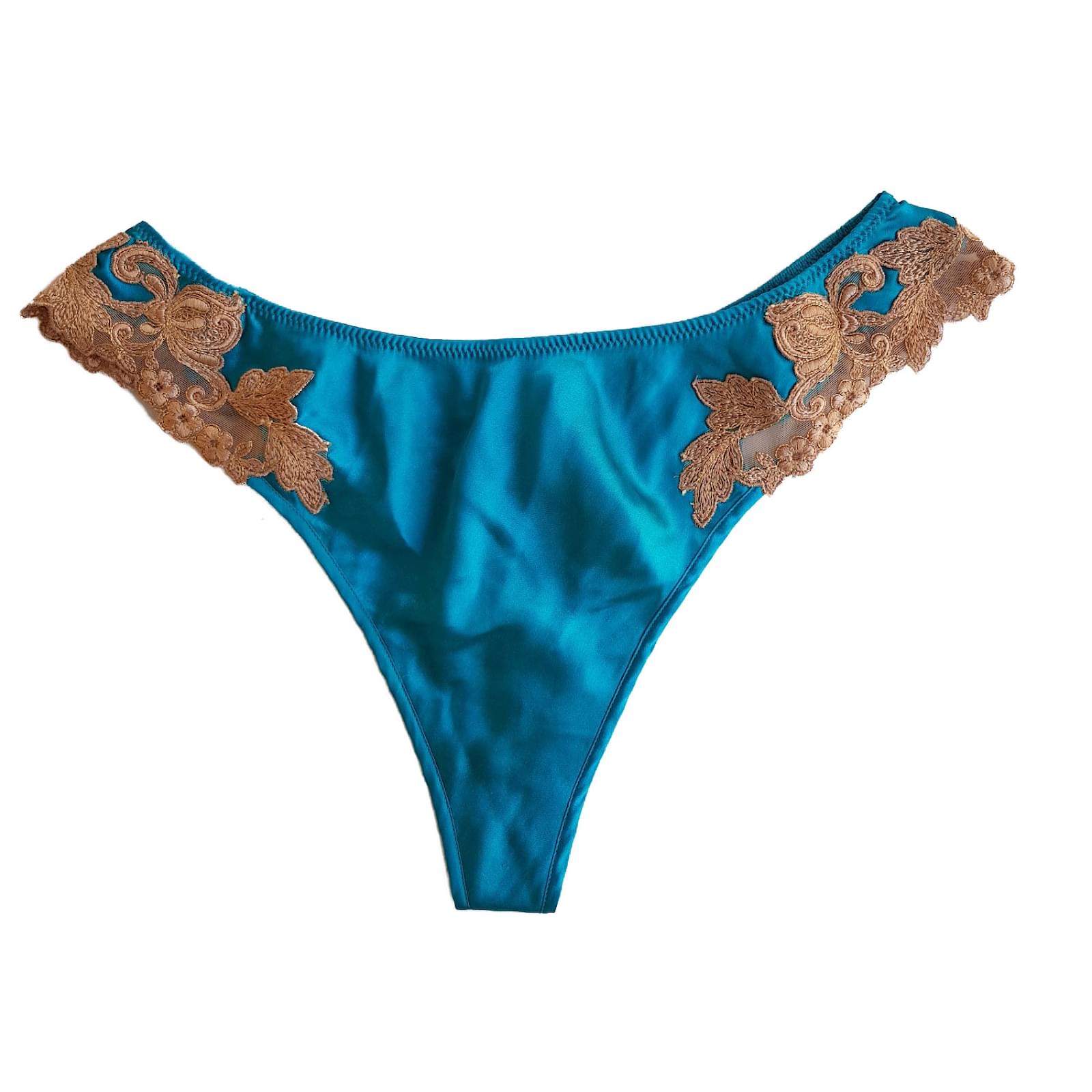 La Perla Lingerie Soie Vert Joli Closet