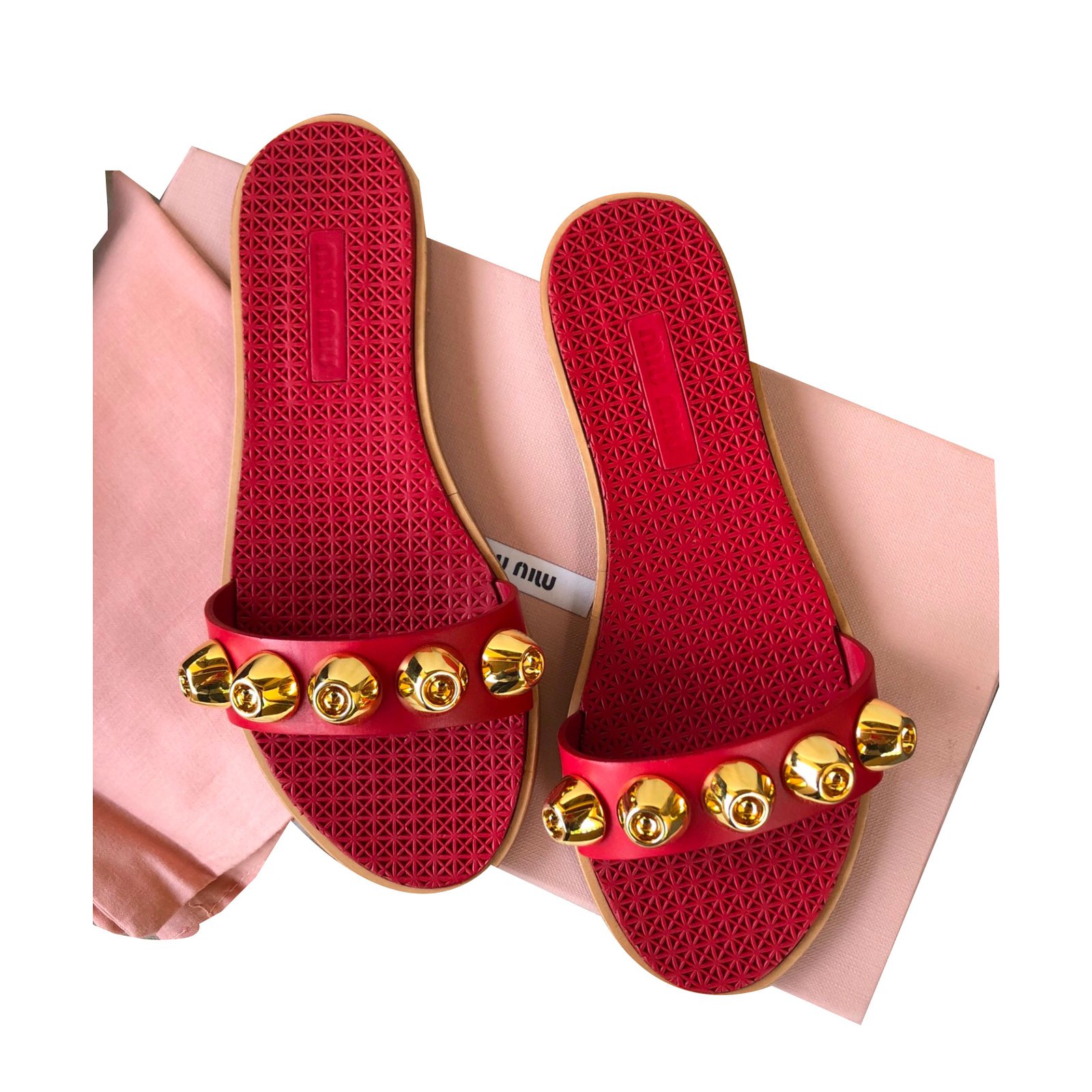 red mules flats