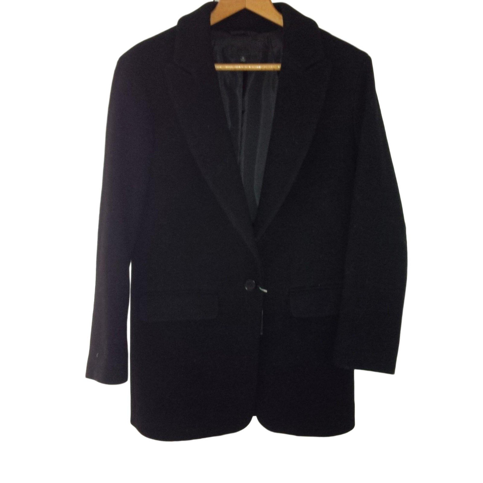 Uniqlo Coats, Outerwear Black Wool ref.78193 - Joli Closet