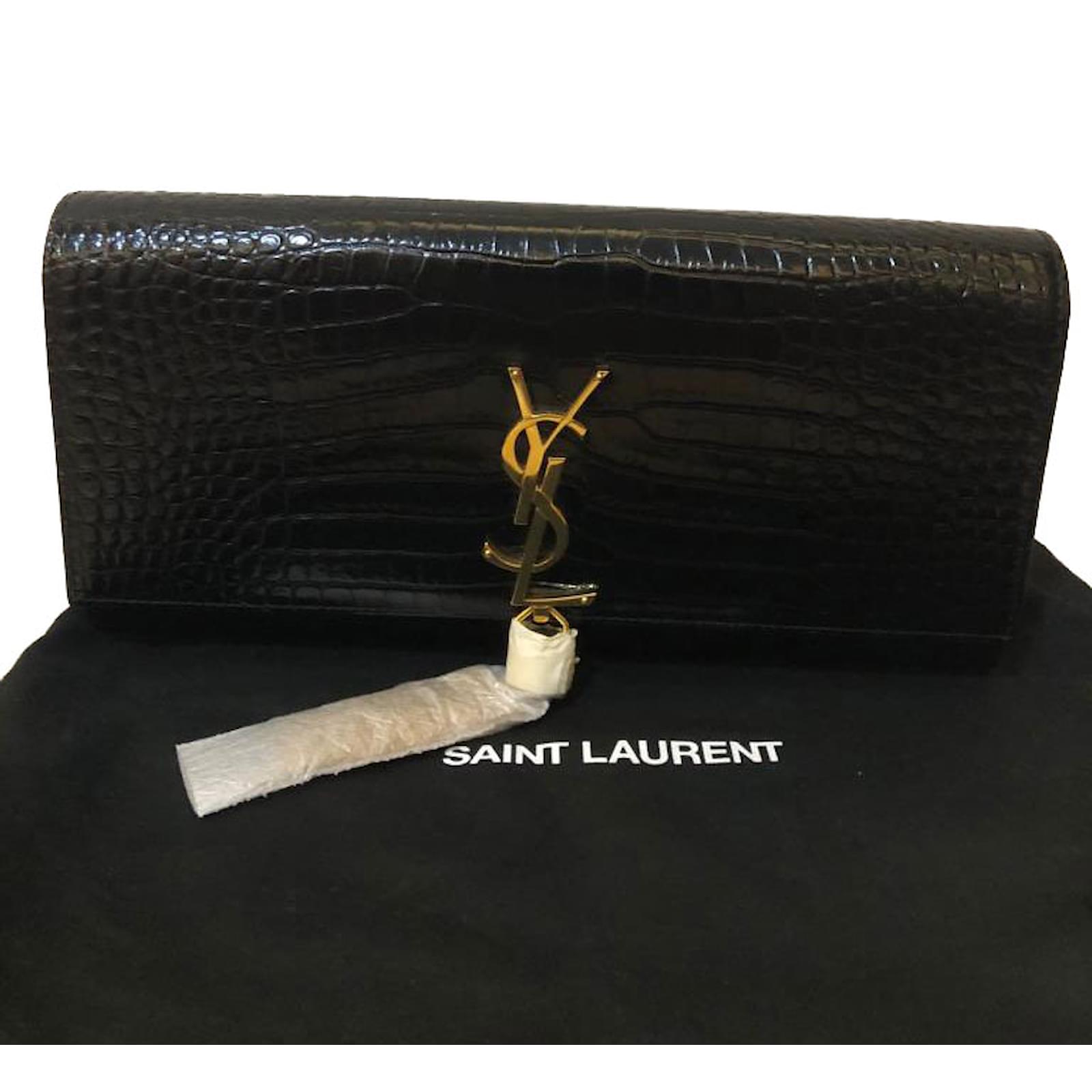 Yves Saint Laurent Bolso Negro Cuero ref.83132 - Joli Closet
