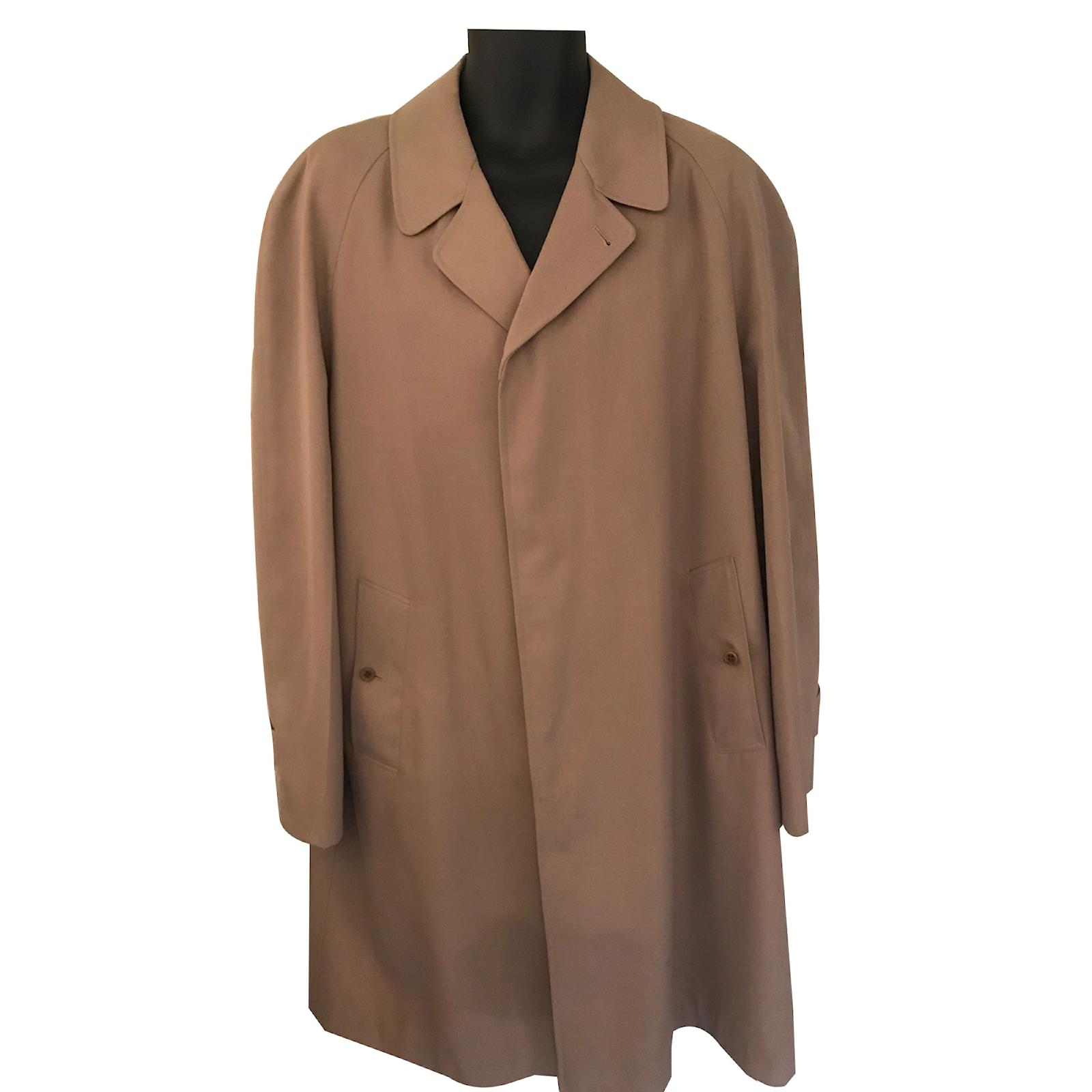 Manteaux homme Burberry Manteaux pour hommes Polyester,Laine Burberry Manteaux pour homme en polyester beige en 2020