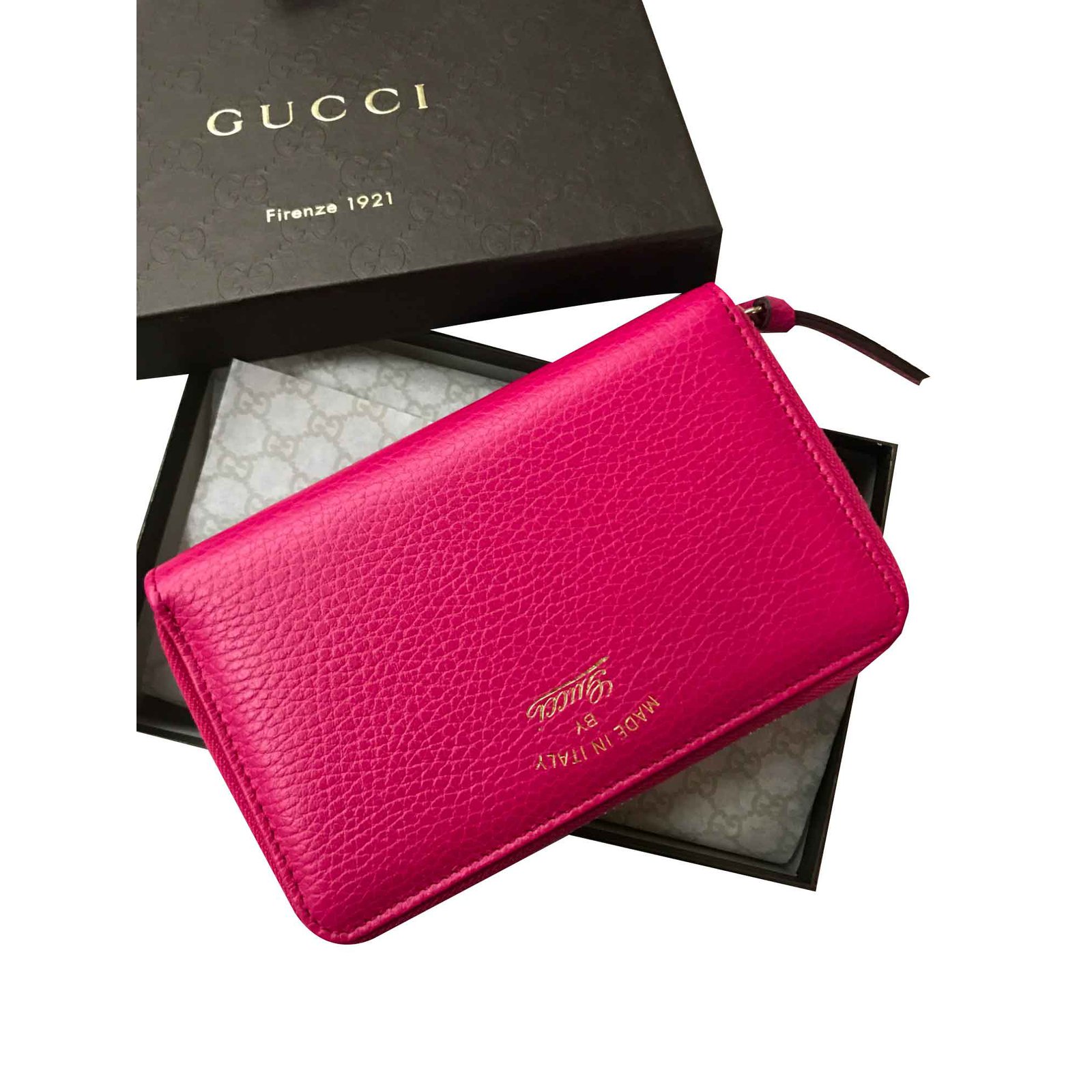 gucci hot pink wallet