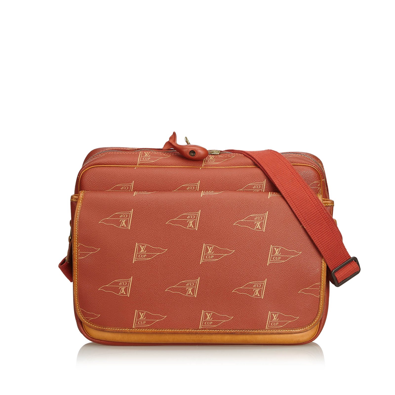 Louis Vuitton Americas Cup Calvi Messenger Bag Red Leather Plastic  ref.93497 - Joli Closet