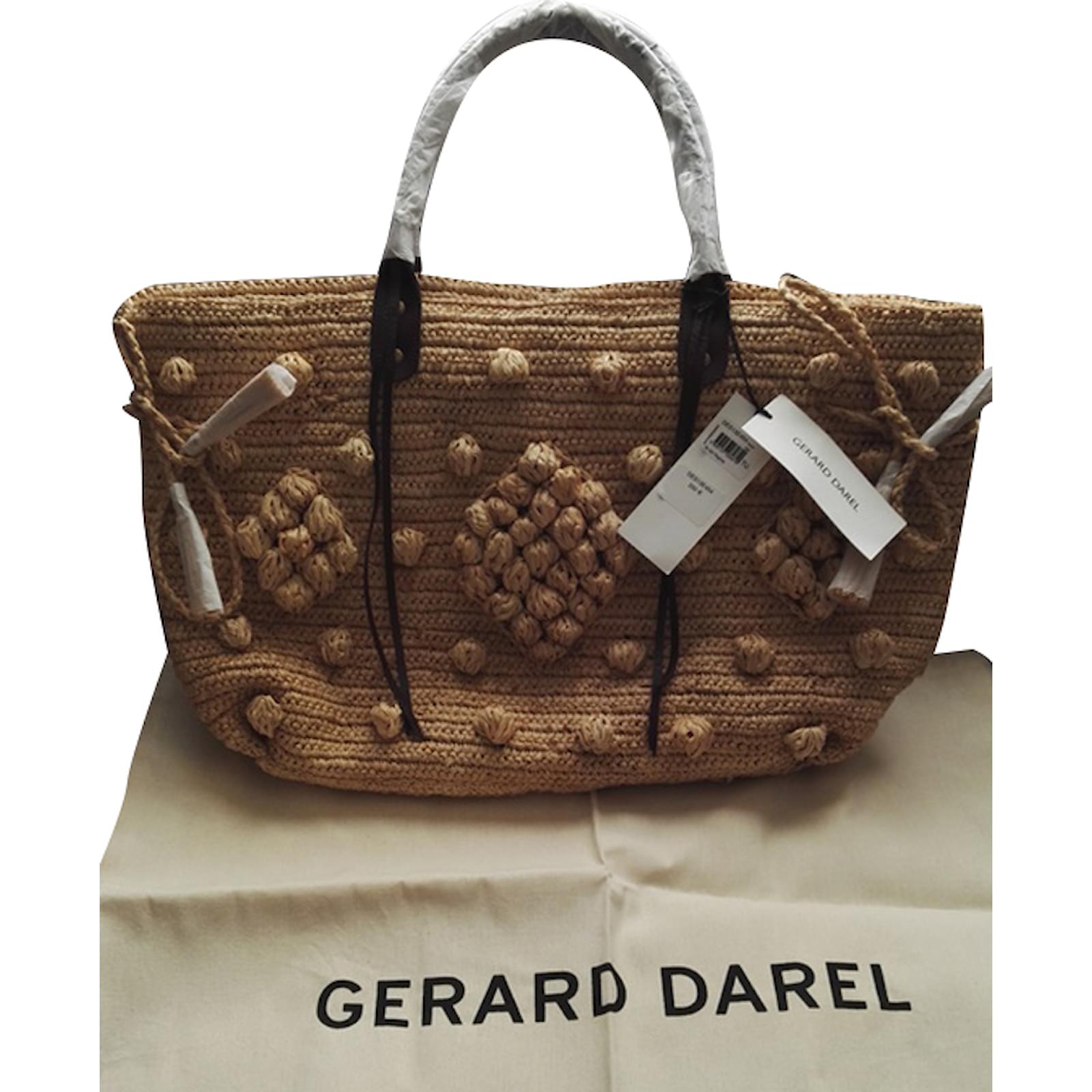 Gerard Darel Handtaschen Beige ref.96327 - Joli Closet