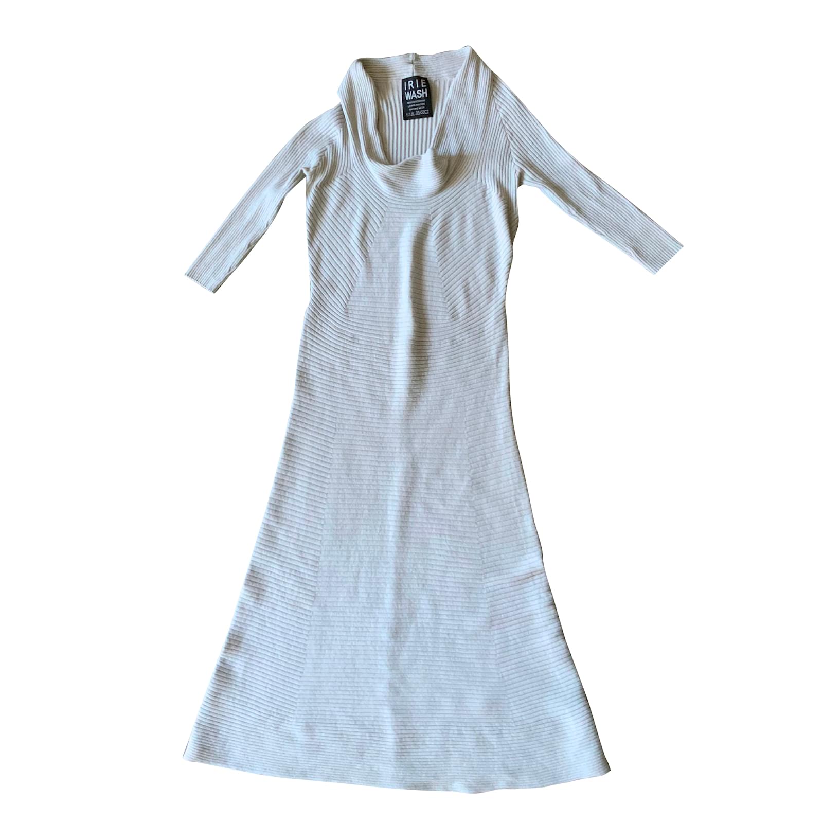 vestido cinza de malha