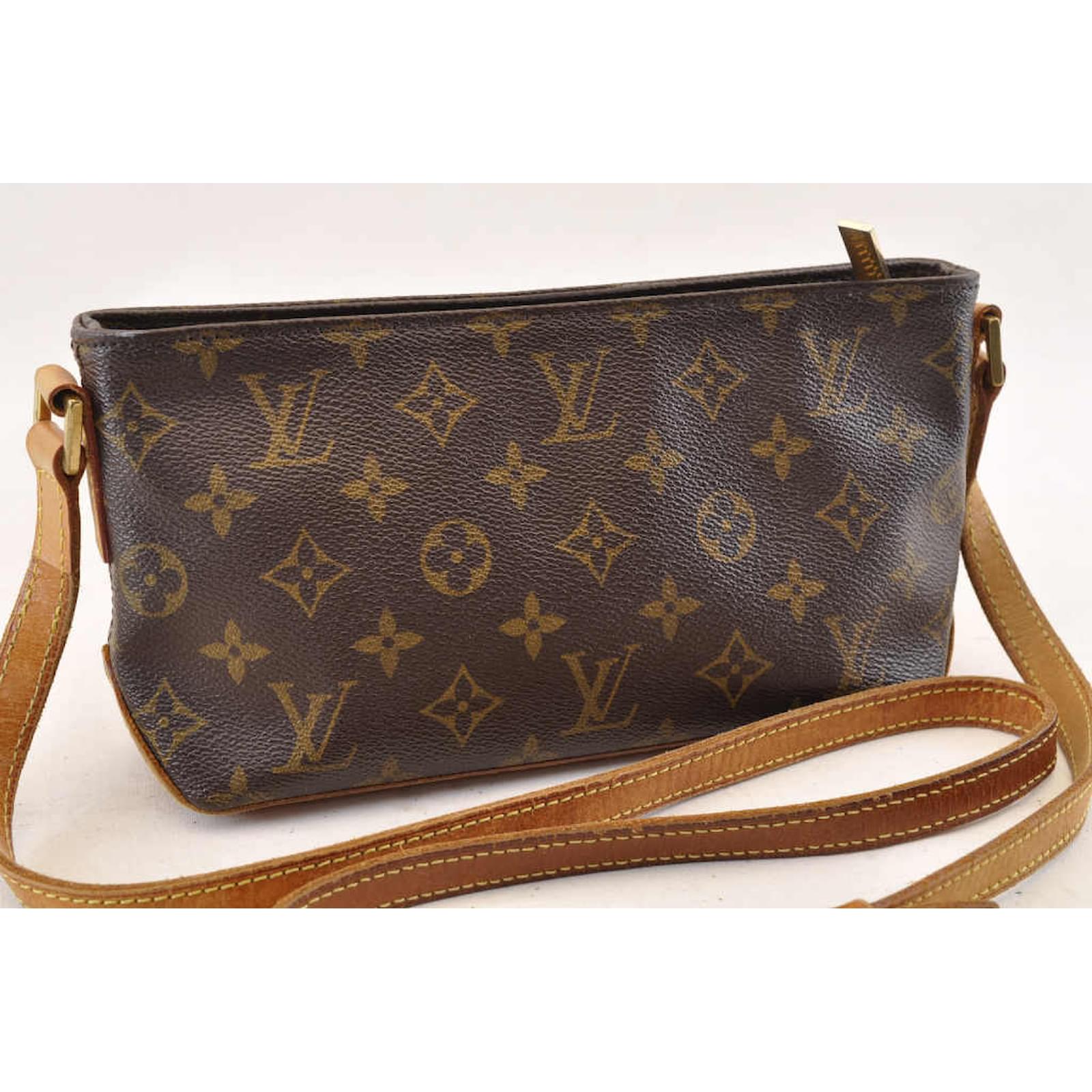 Louis Vuitton Trotteur