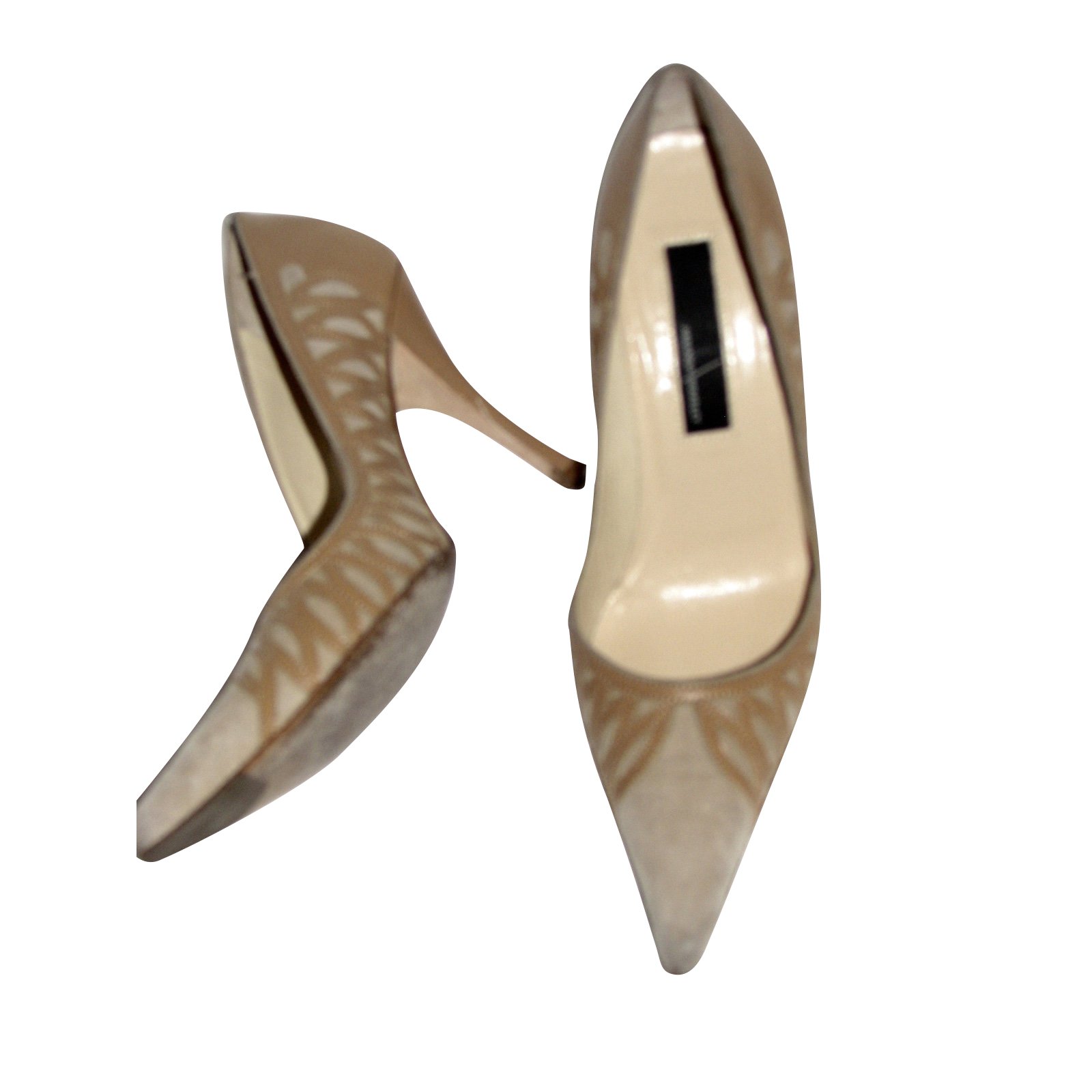 caramel suede pumps