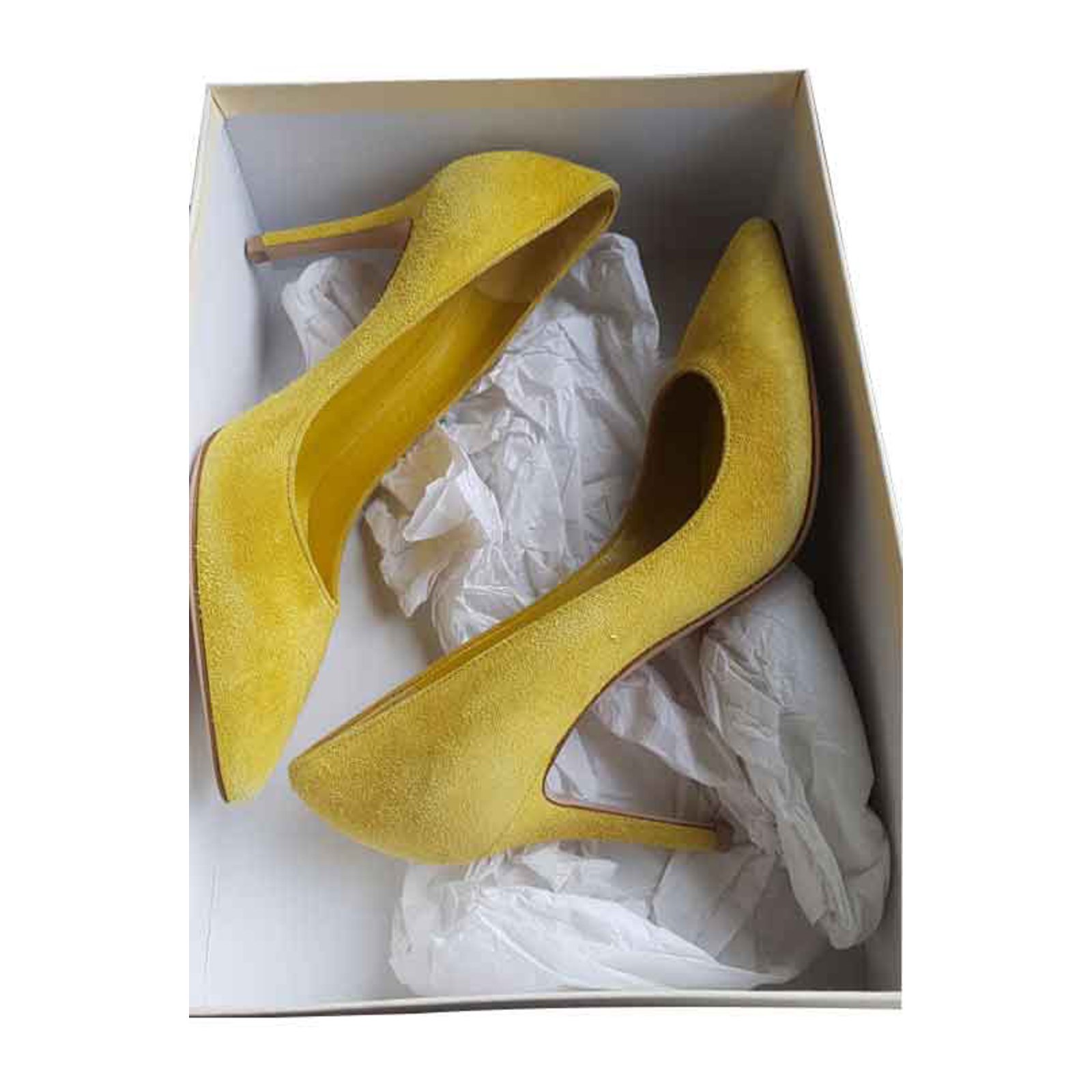 yellow suede heels