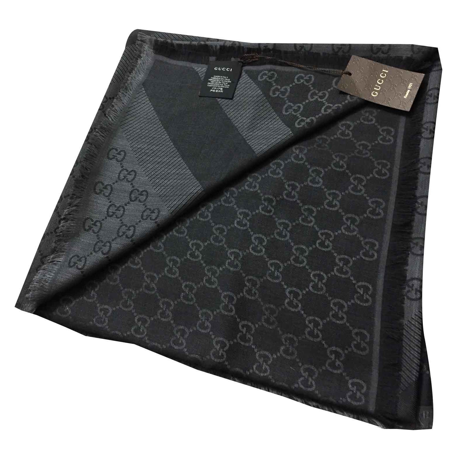 Gucci Monogram scarf nero e grigio 