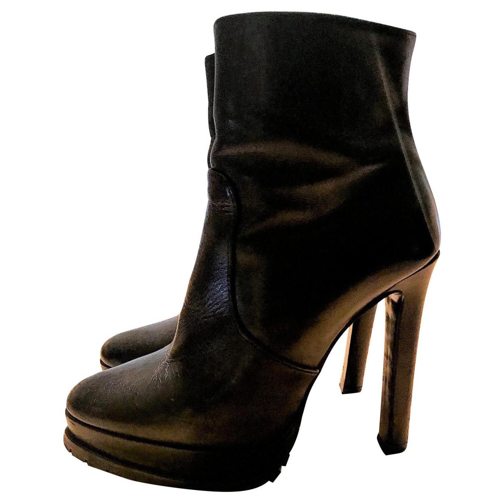 zara black leather ankle boots