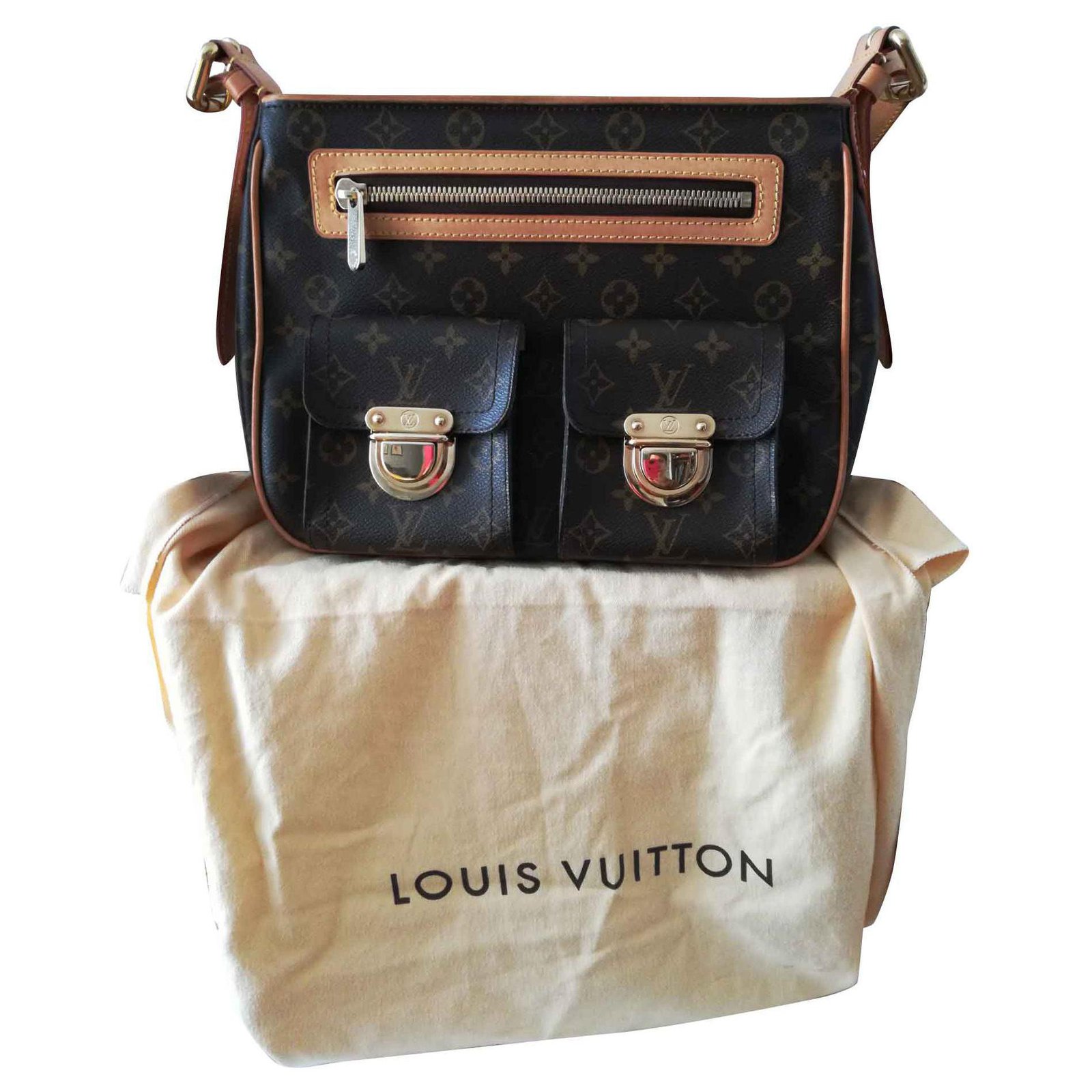 LOUIS VUITTON Hudson GM Monogram Canvas Shoulder Bag Brown