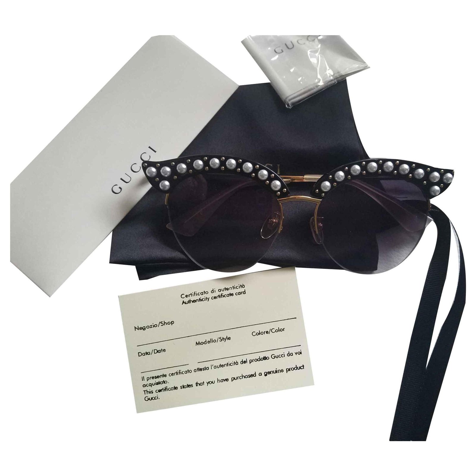 gucci sunglasses authenticity card