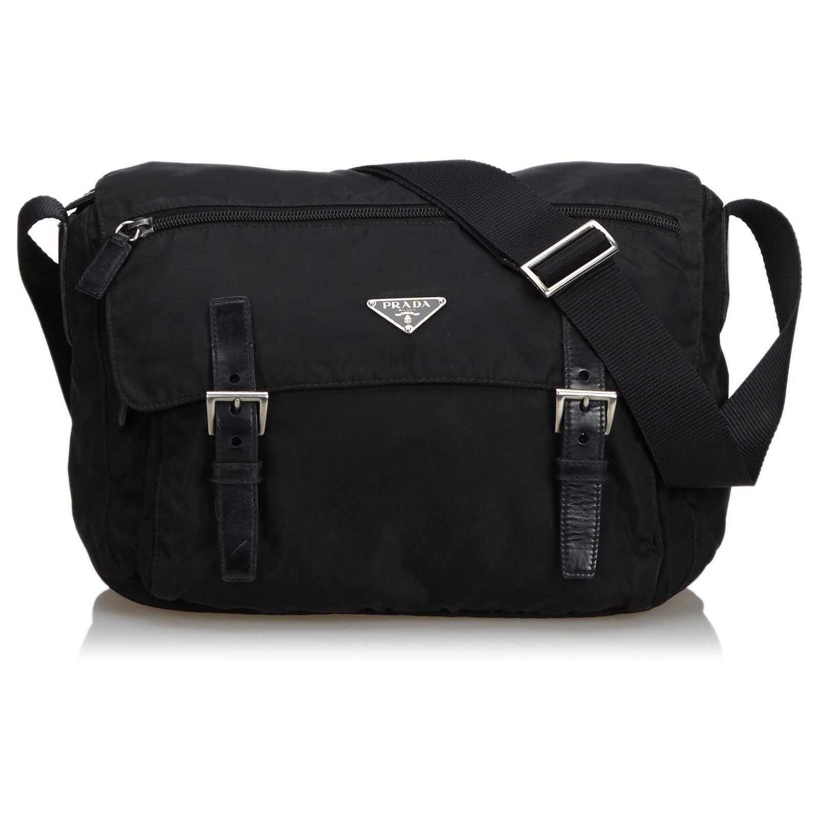 Prada Nylon Messenger Bag Black Leather Cloth ref.114044 - Joli Closet