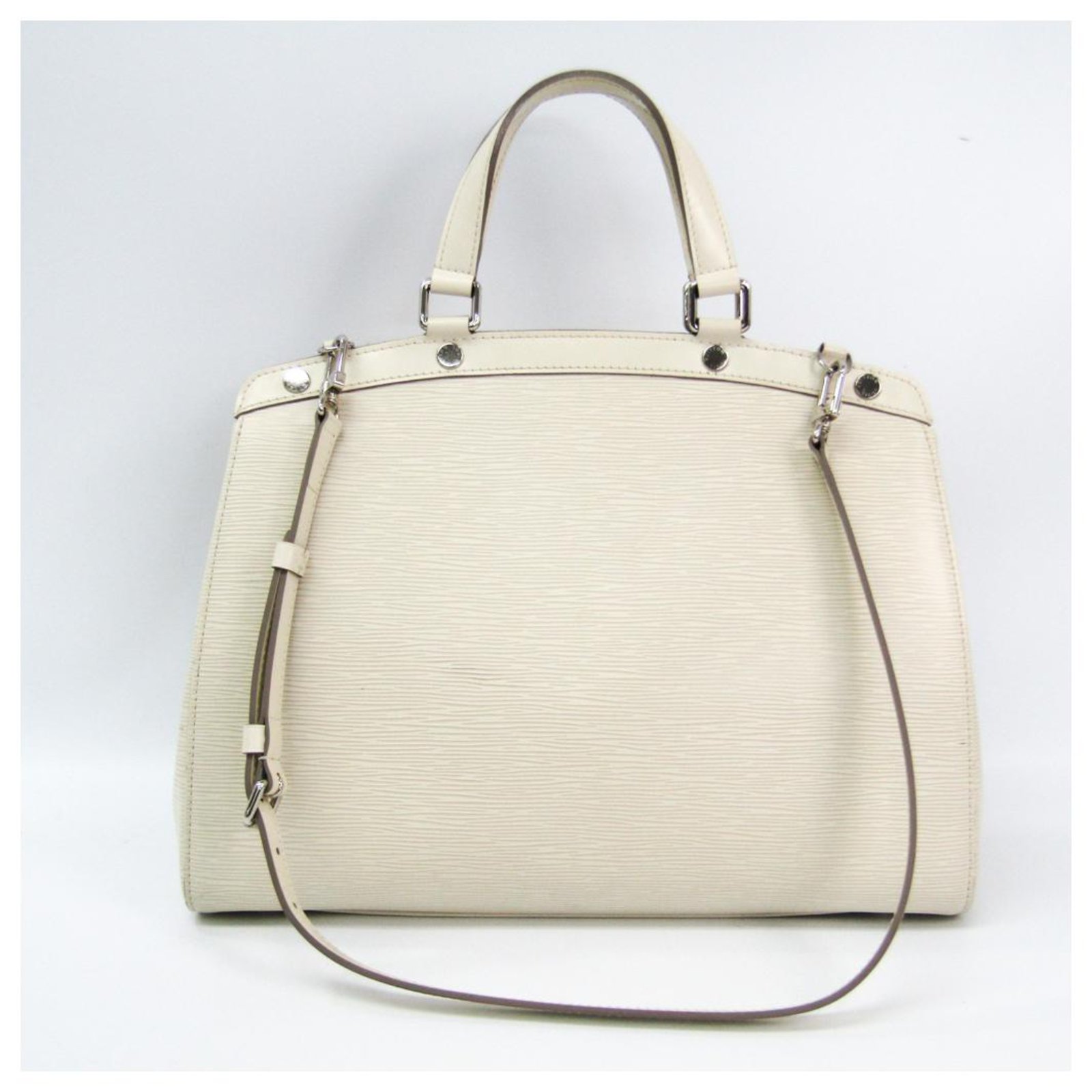 Louis Vuitton White Epi Brea GM Leather ref.140435 - Joli Closet