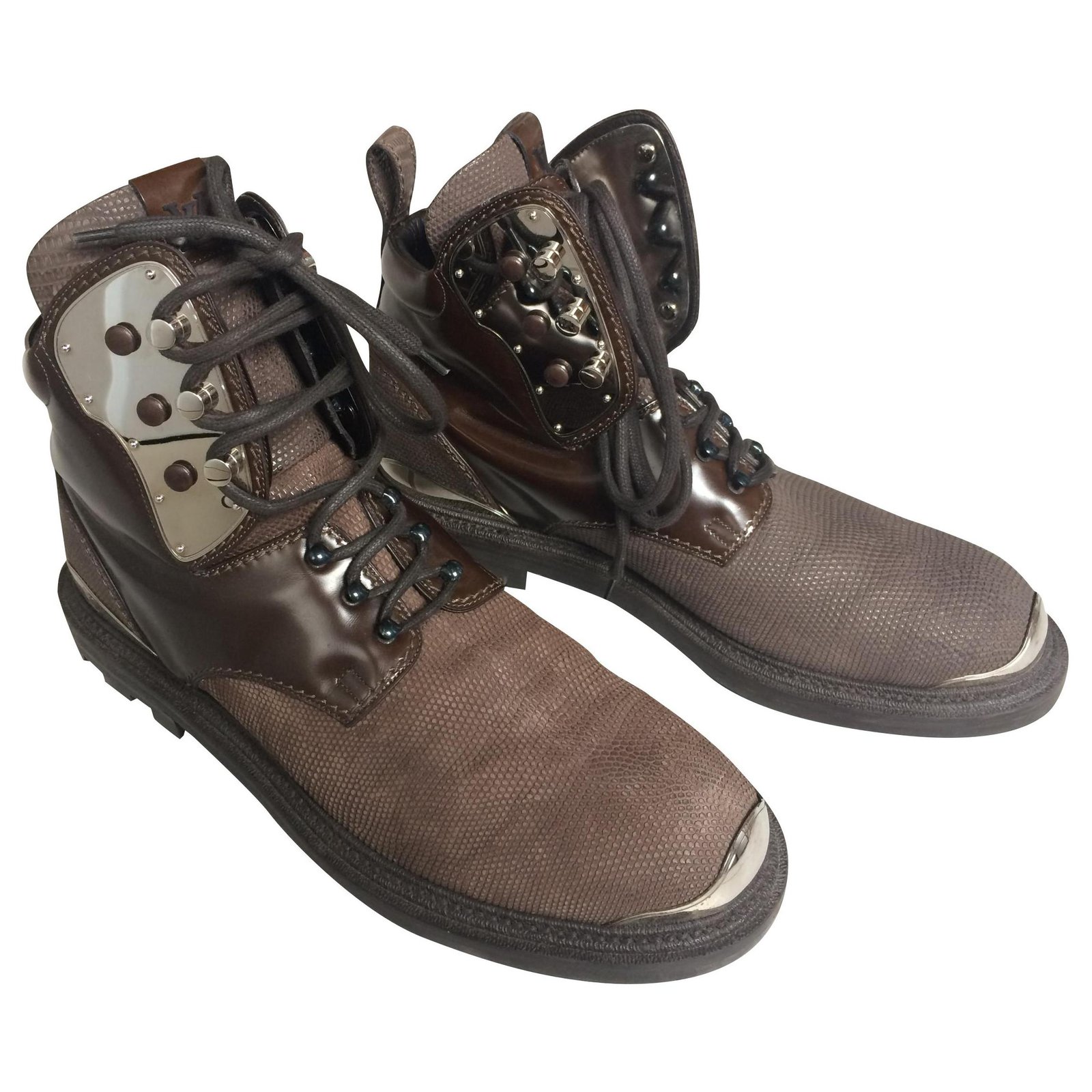 Louis Vuitton Men's boots Silvery Chocolate Leather Metal ref.123008 - Joli  Closet