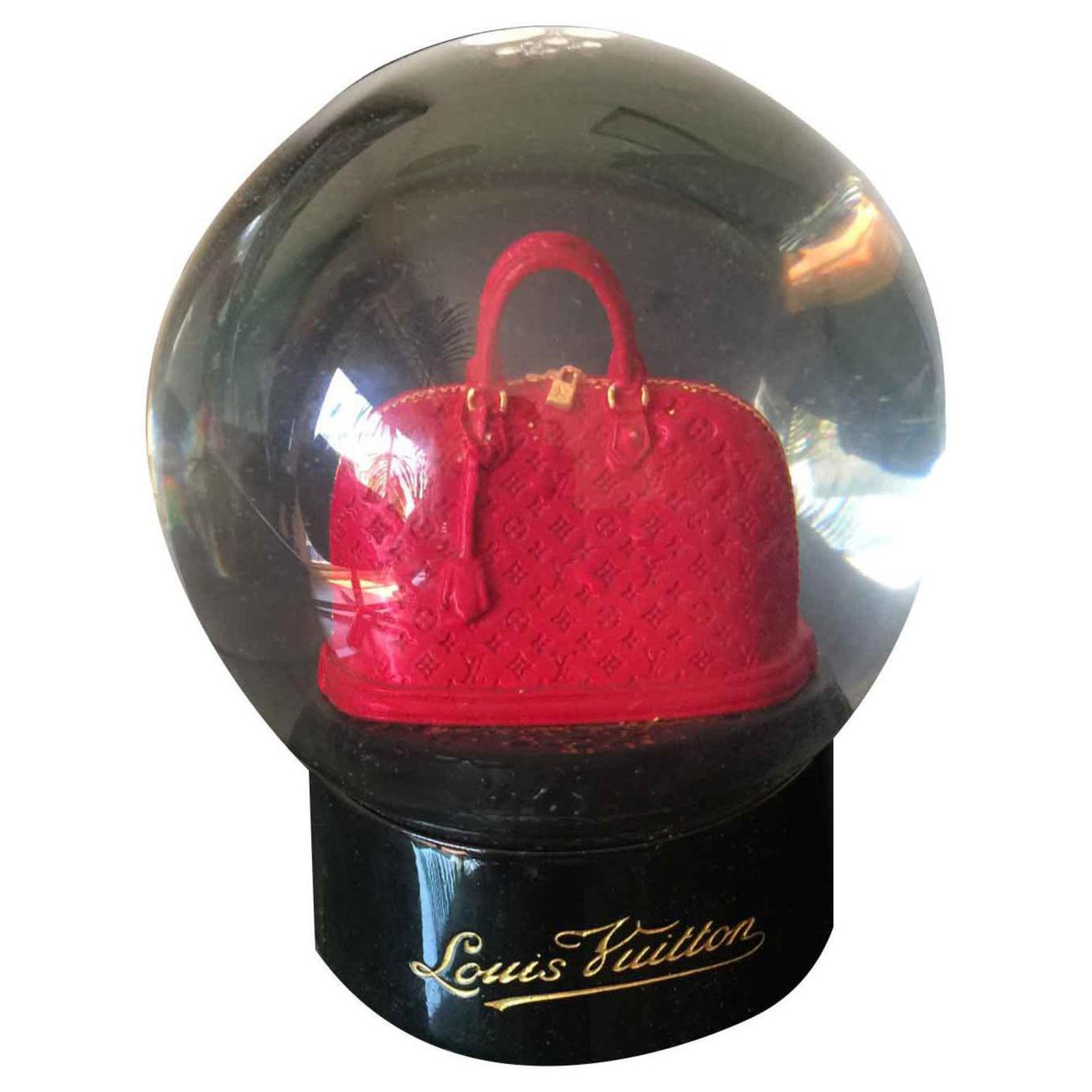 Louis vuitton snow globe Dark red Glass ref.123195 - Joli Closet