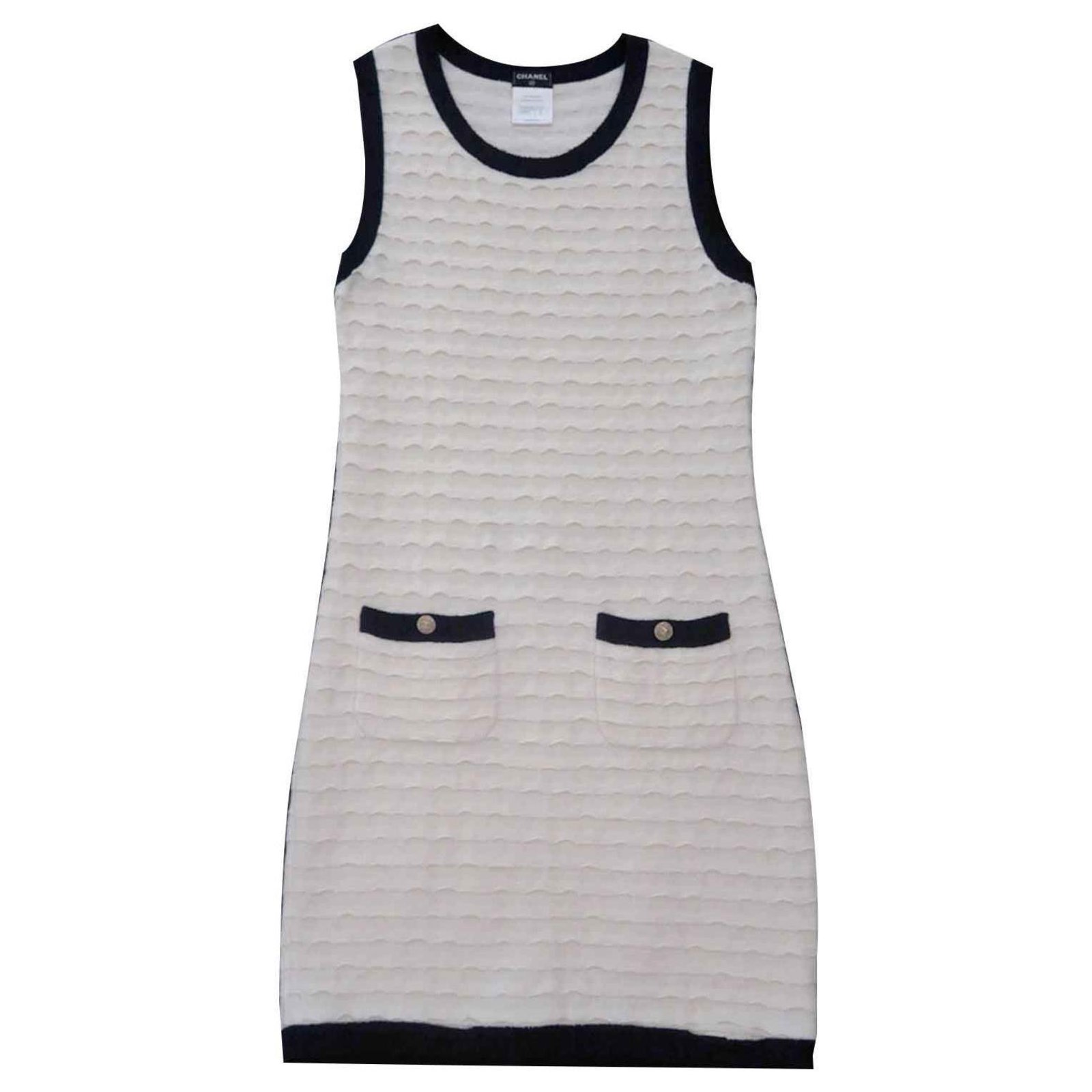 Chanel Black and white knit dress ref.123210 - Joli Closet