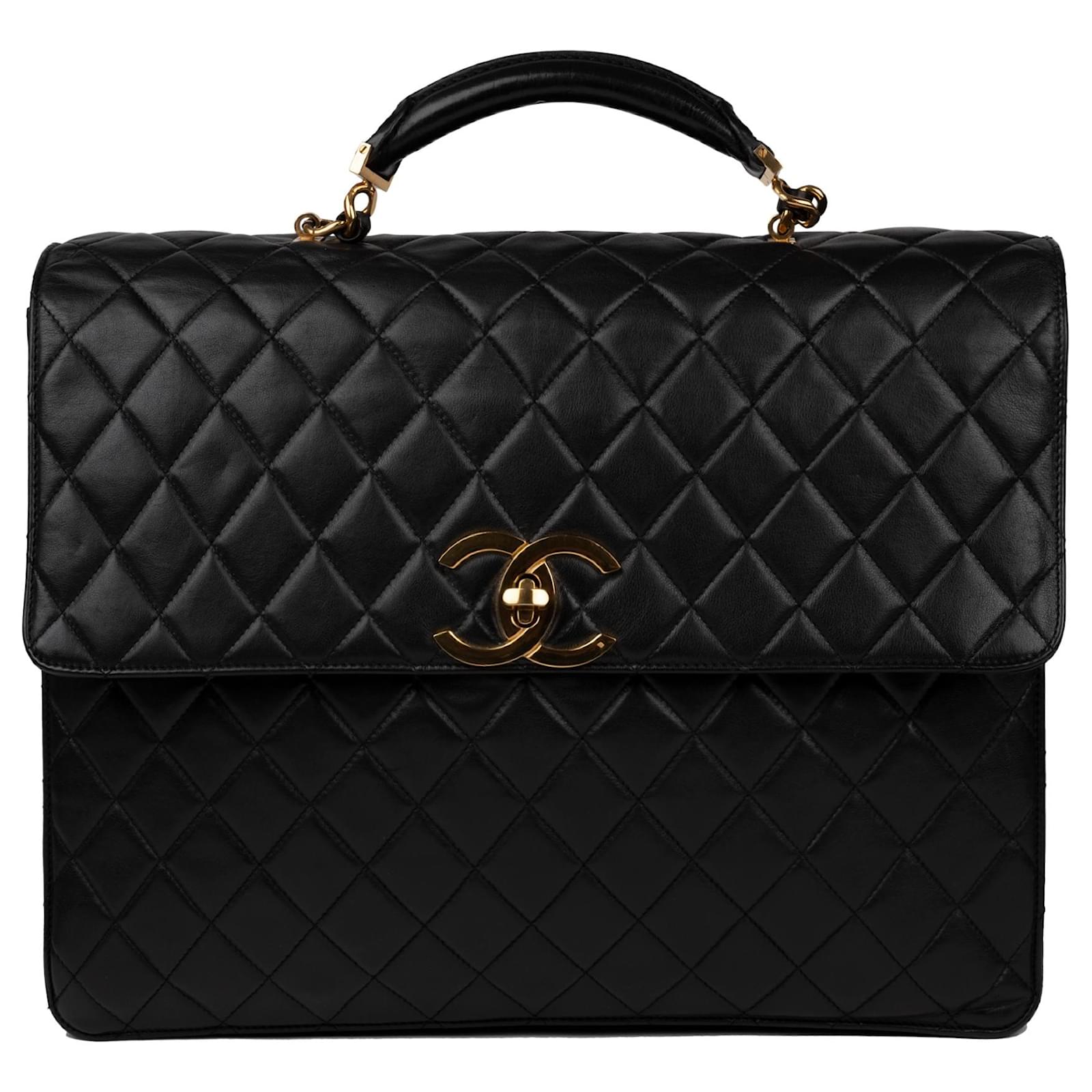 Chanel Schoolbag In Black Quilted Leather Gold Jewelery Very Good Condition