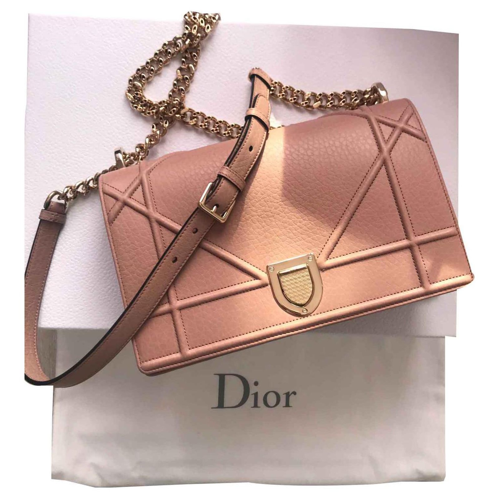 Diorama leather crossbody bag Dior Pink in Leather - 32239537