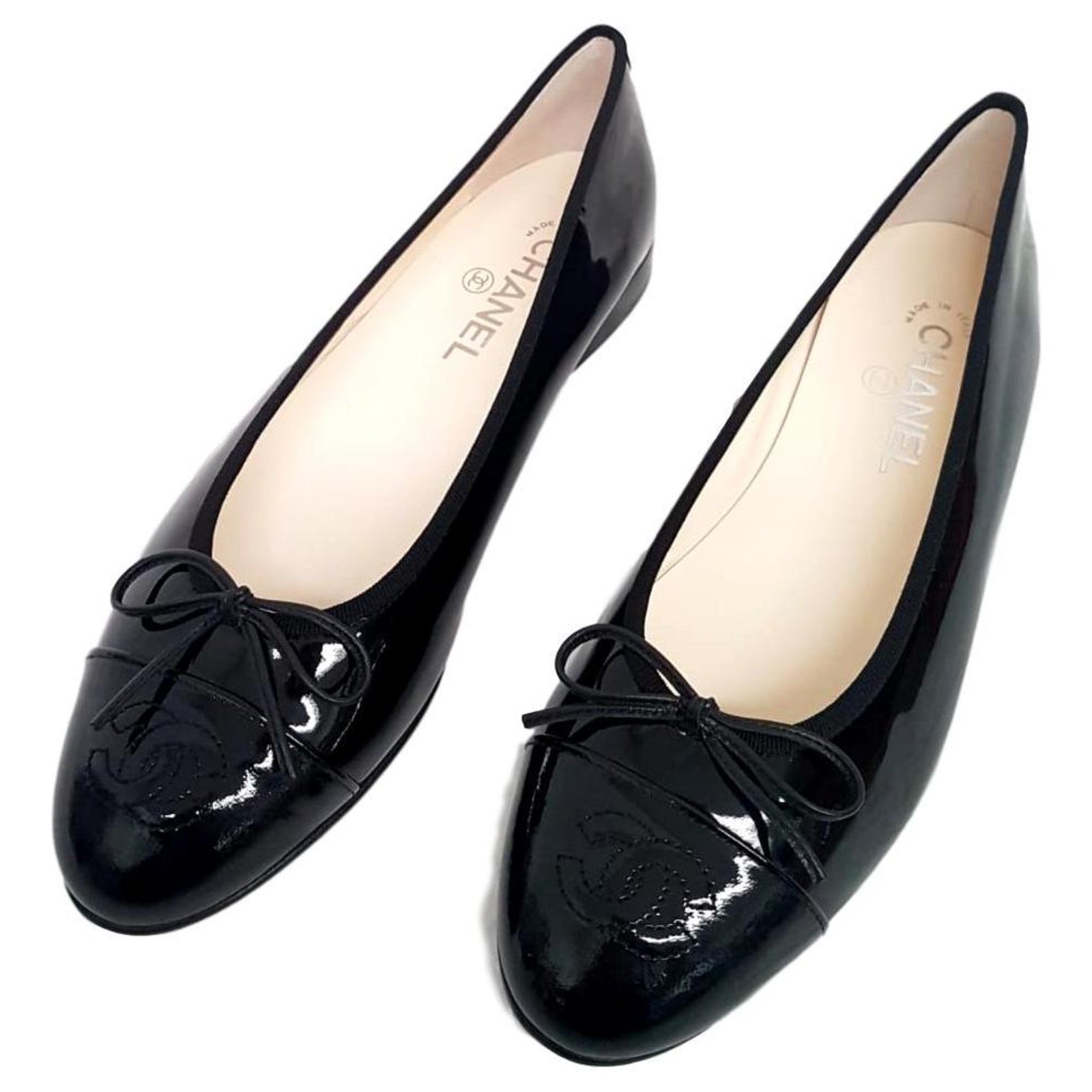 Chanel Black CC Cap Toe Mixed Fabric Flat Ballerina 38 – The Closet