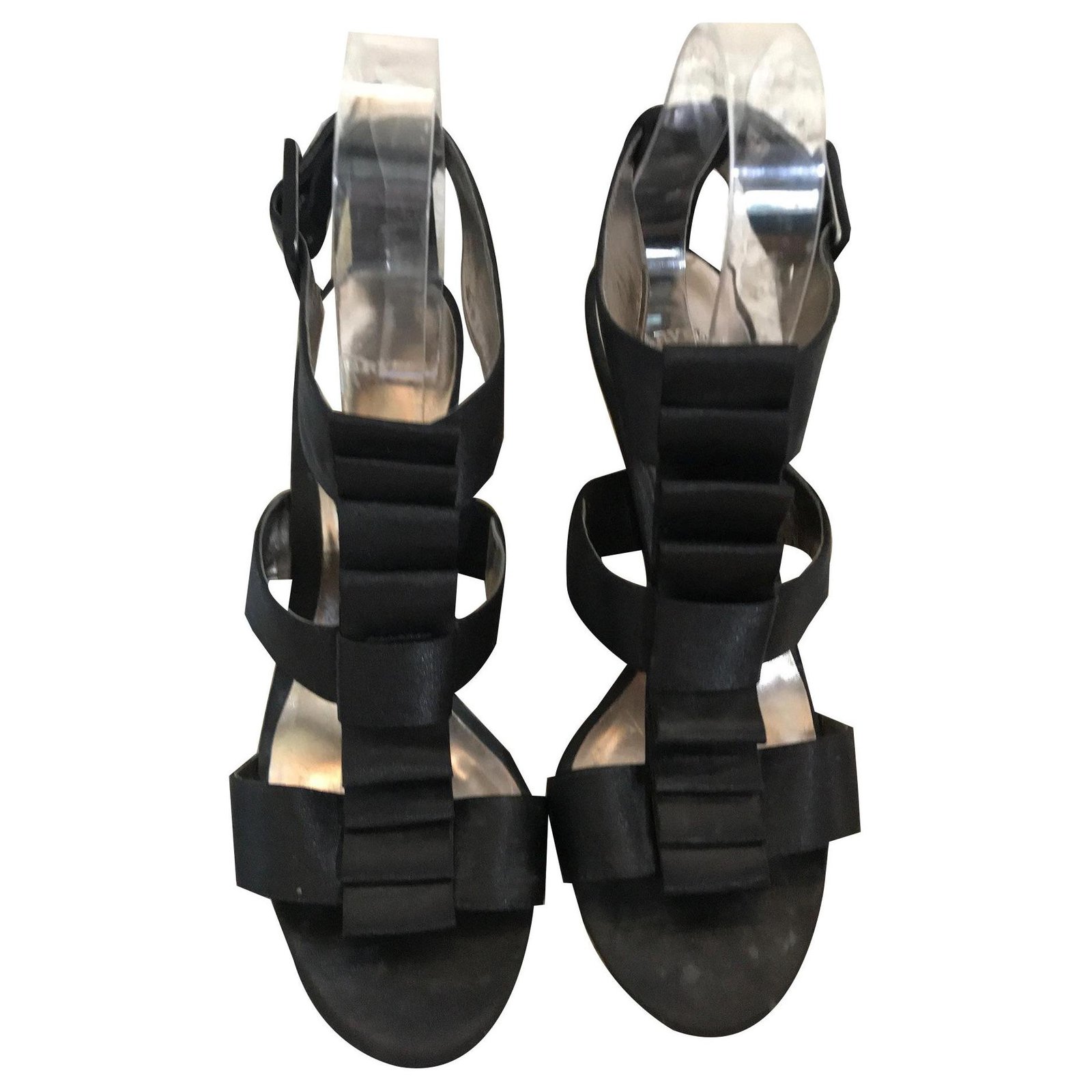 carvela sandals