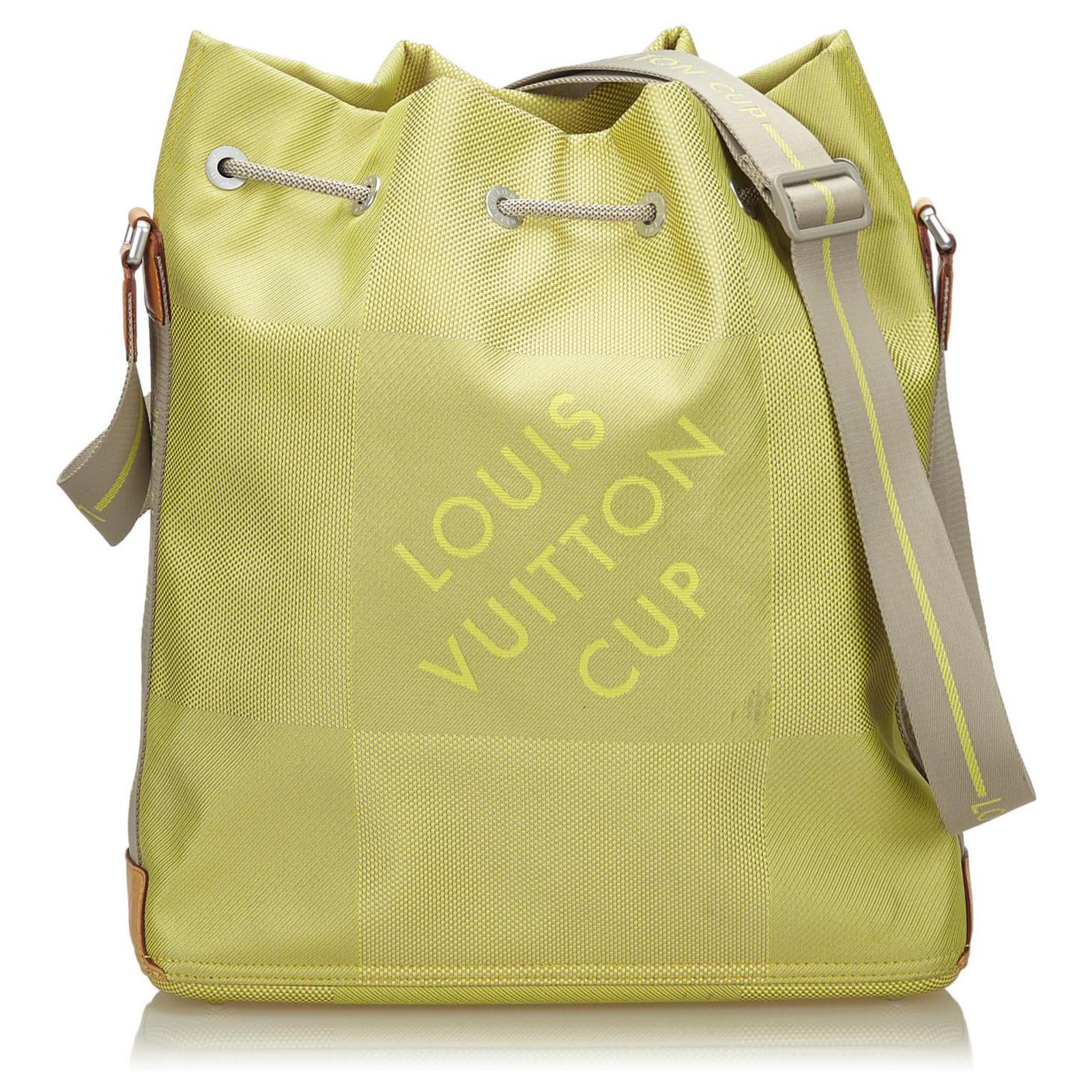 Louis Vuitton Green Damier Geant LV Cup Volunteer Light green Leather Cloth  Cloth ref.137156 - Joli Closet