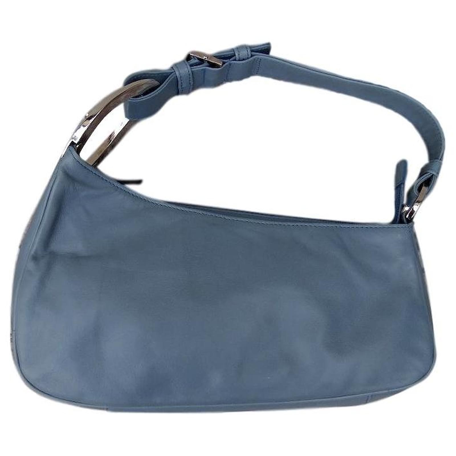 David Rossi bag is a classy bag in... - EL-Samad Textile | Facebook