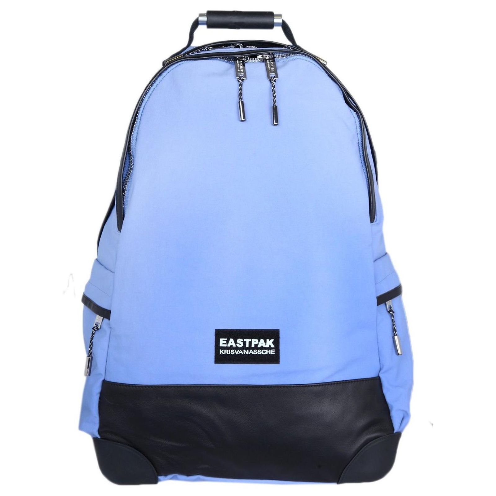 black-nylon-hiking-backpack- 