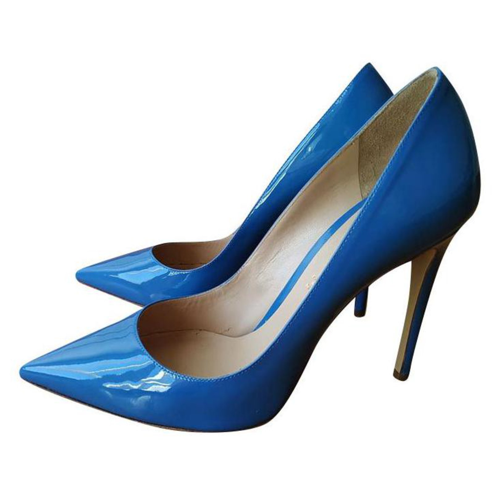 bright blue pumps