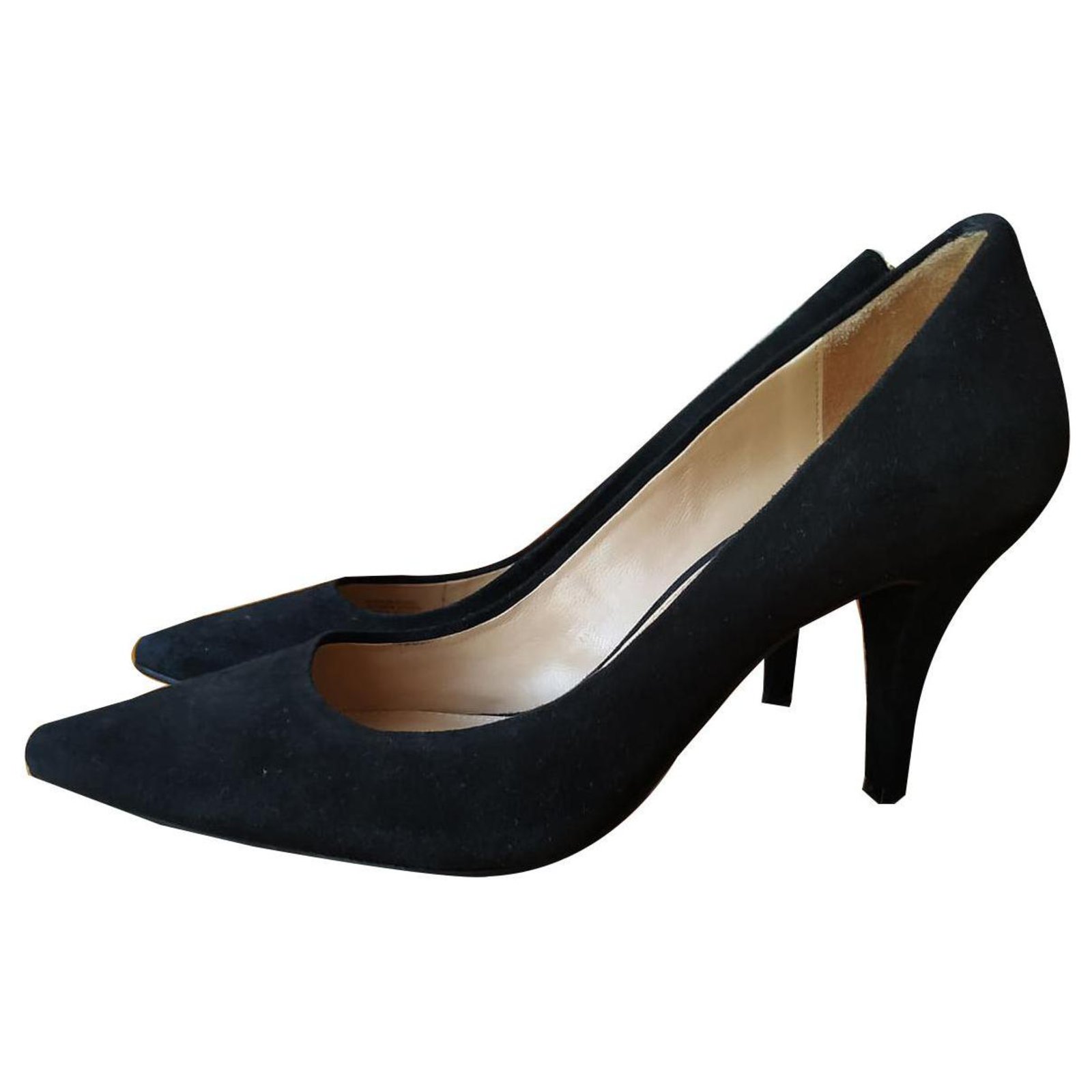 black pumps 3.5 inch heel