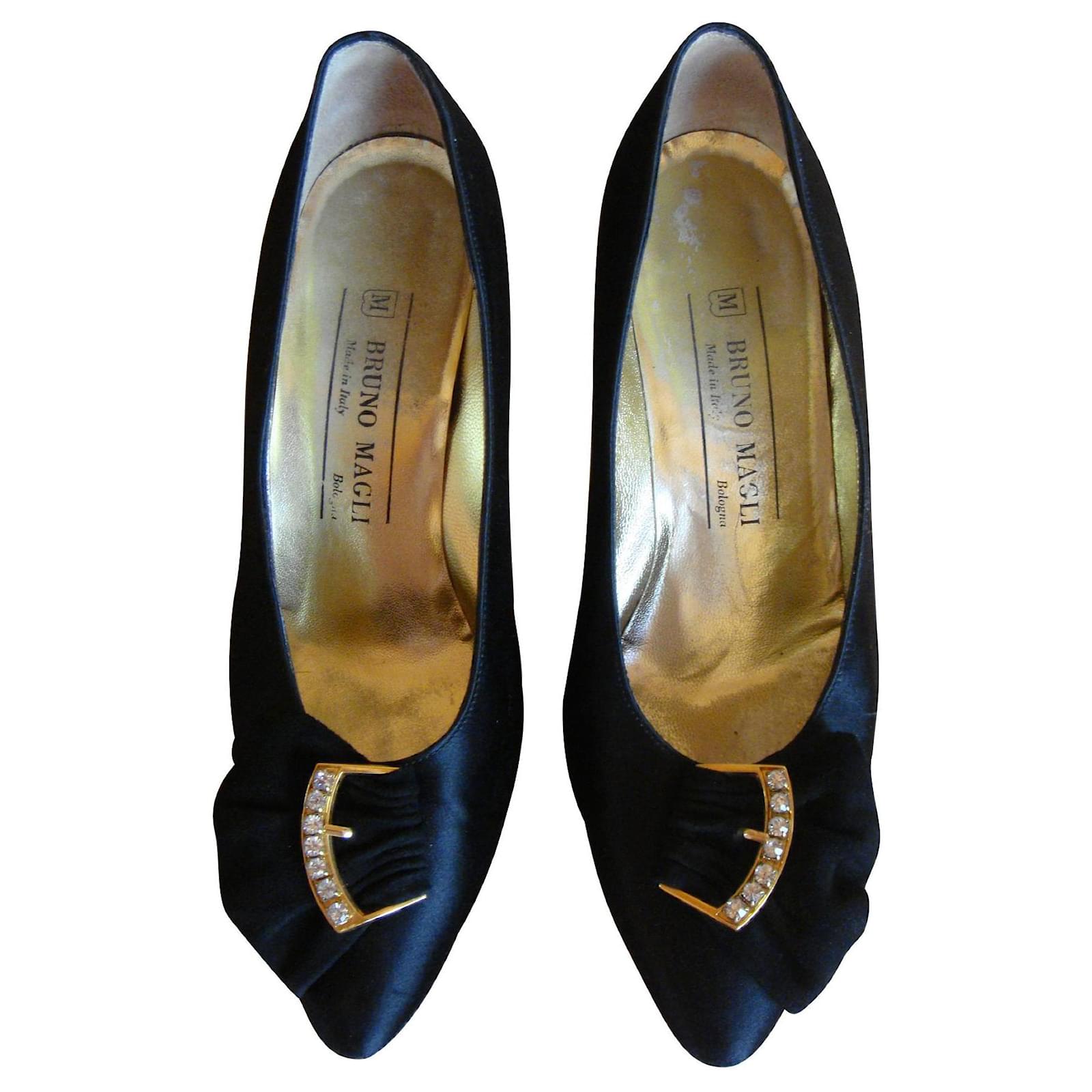 bruno magli pumps