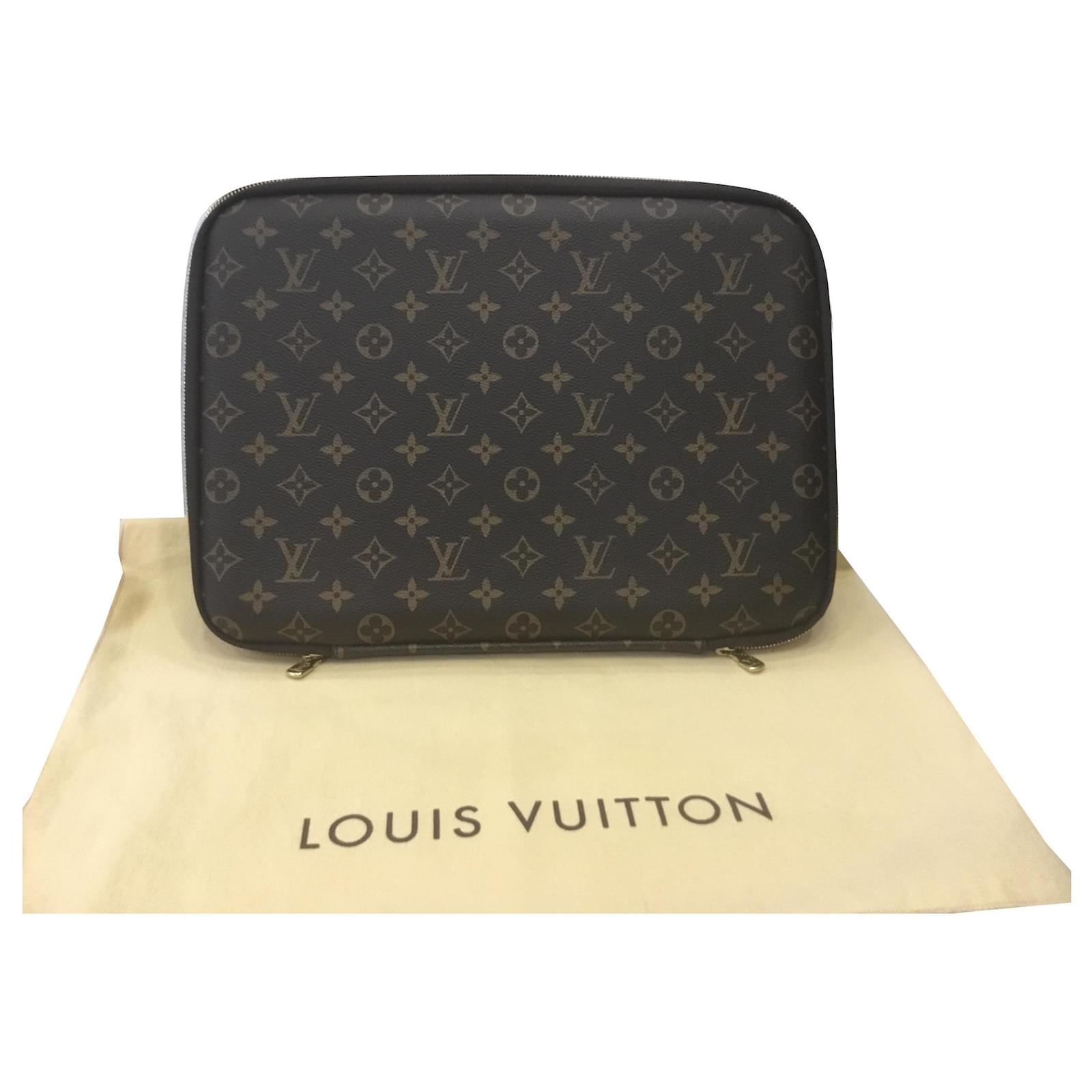 pochette ordinateur lv