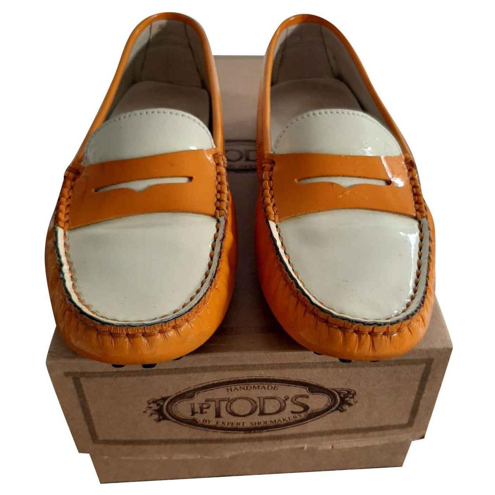 orange tods loafers