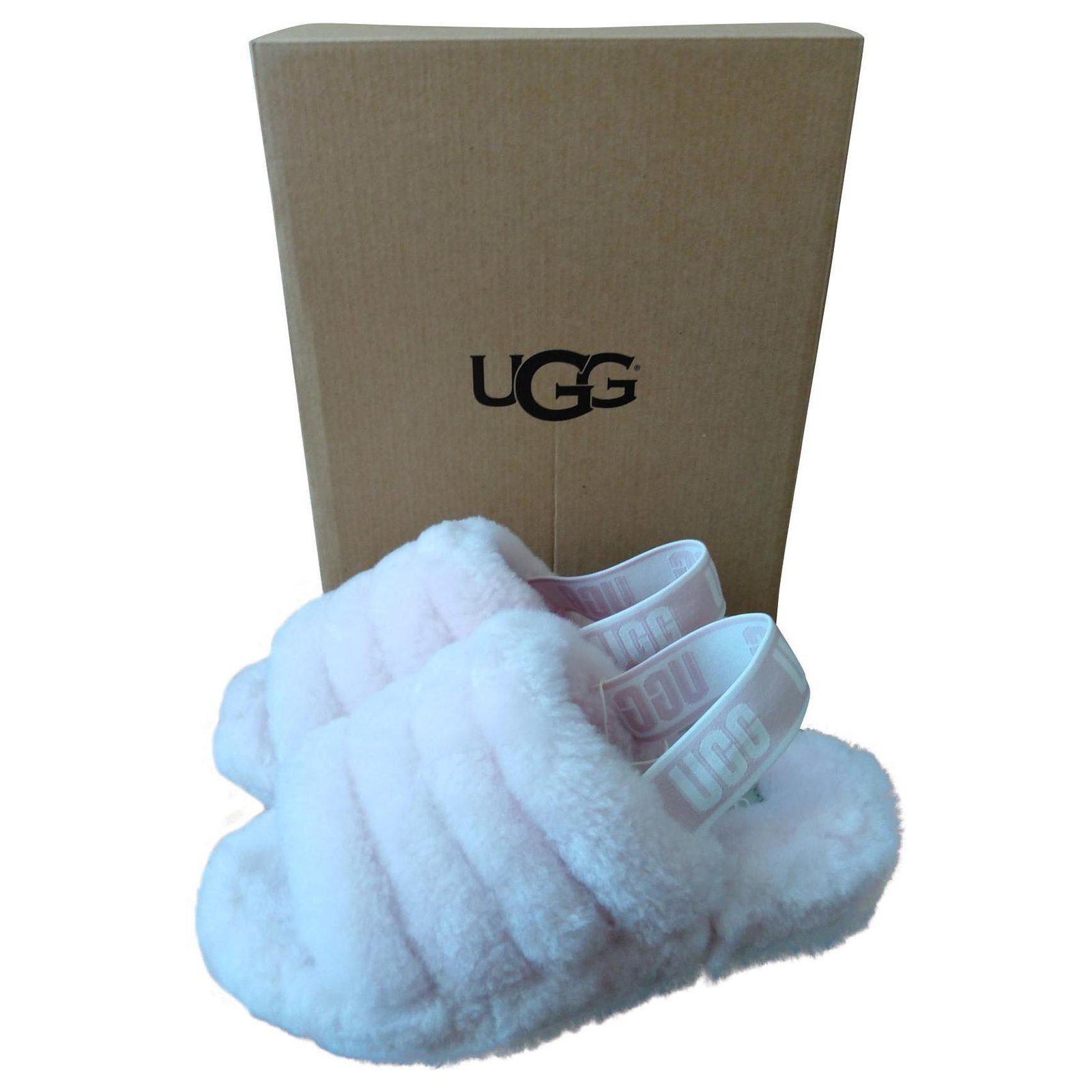 fluffy sandals ugg