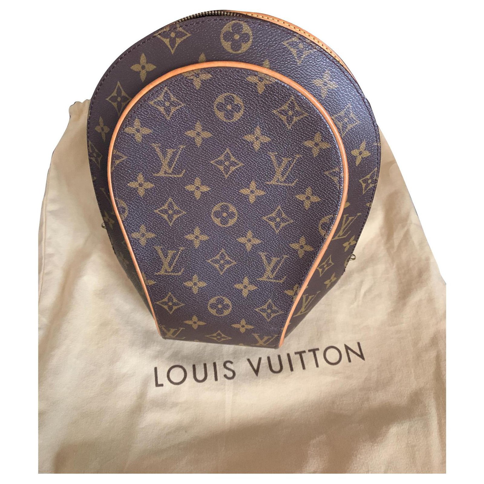 Ellipse leather backpack Louis Vuitton Brown in Leather - 22319310