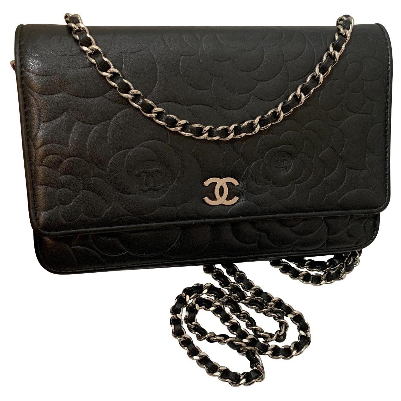 Wallet On Chain Chanel Woc Camellia Black Leather  - Joli Closet