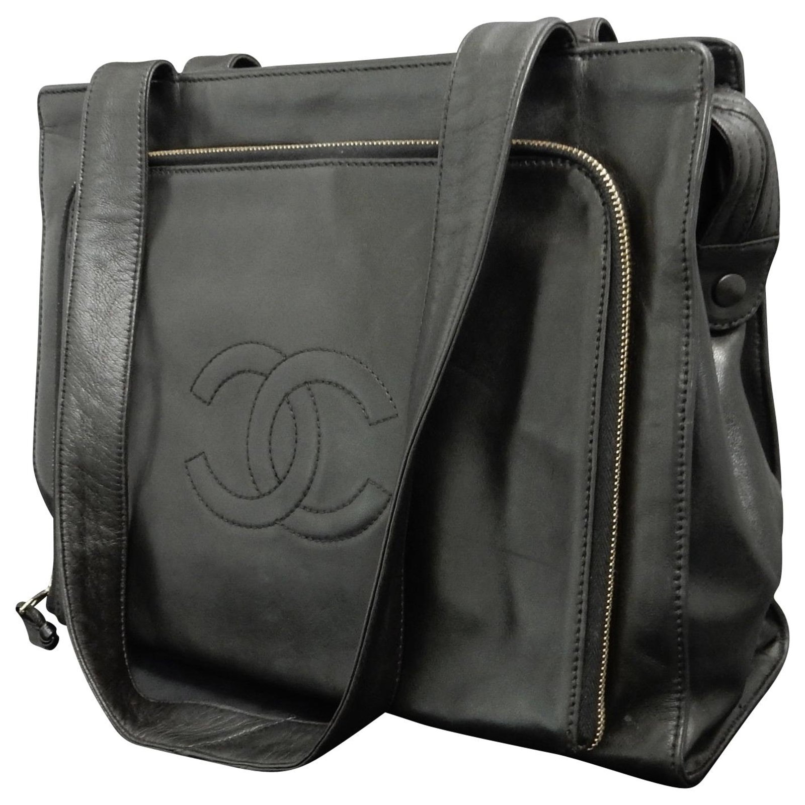 Chanel Vintage Shoulder Bag Black Leather ref.147745 - Joli Closet