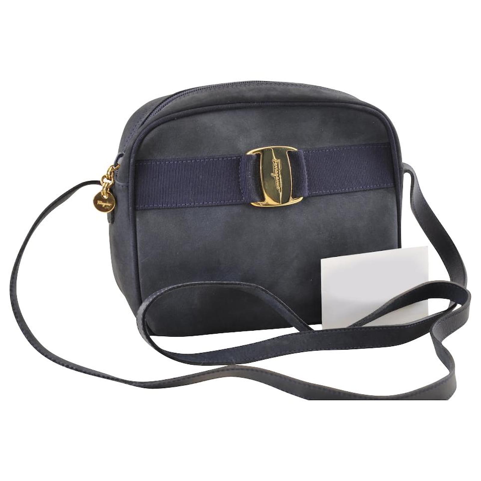 Salvatore Ferragamo Vintage Shoulder Bag Blue Suede ref