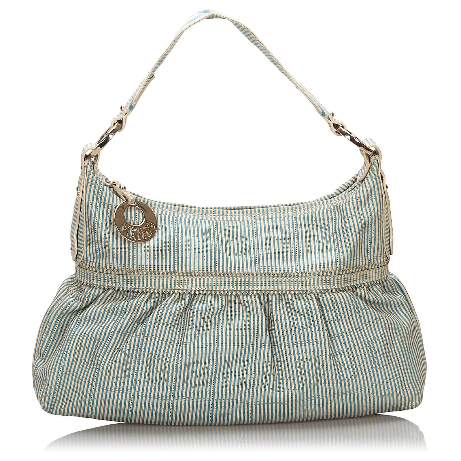 fendi perforated bolsa