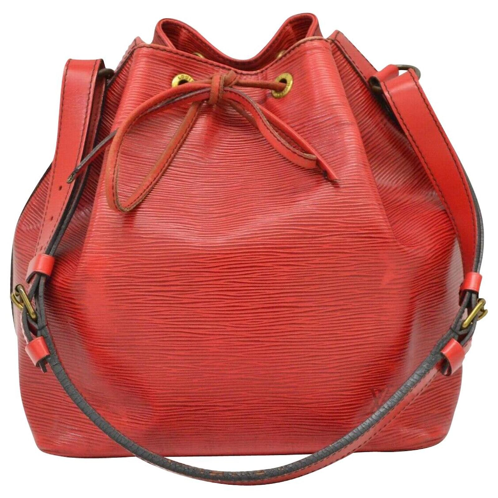 Louis Vuitton Sac à bandoulière Cuir Rouge ref.157772 Joli Closet