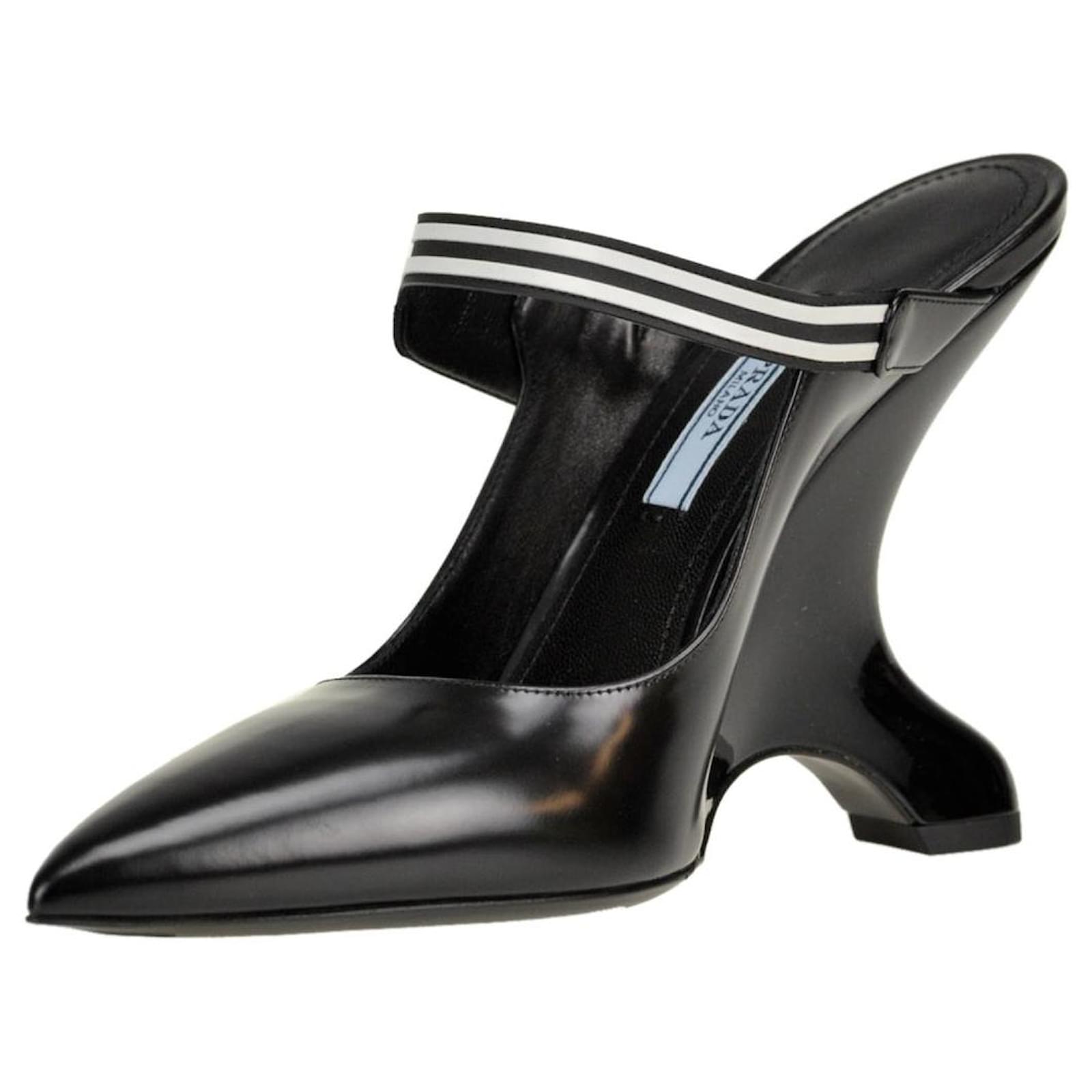 mule prada femme