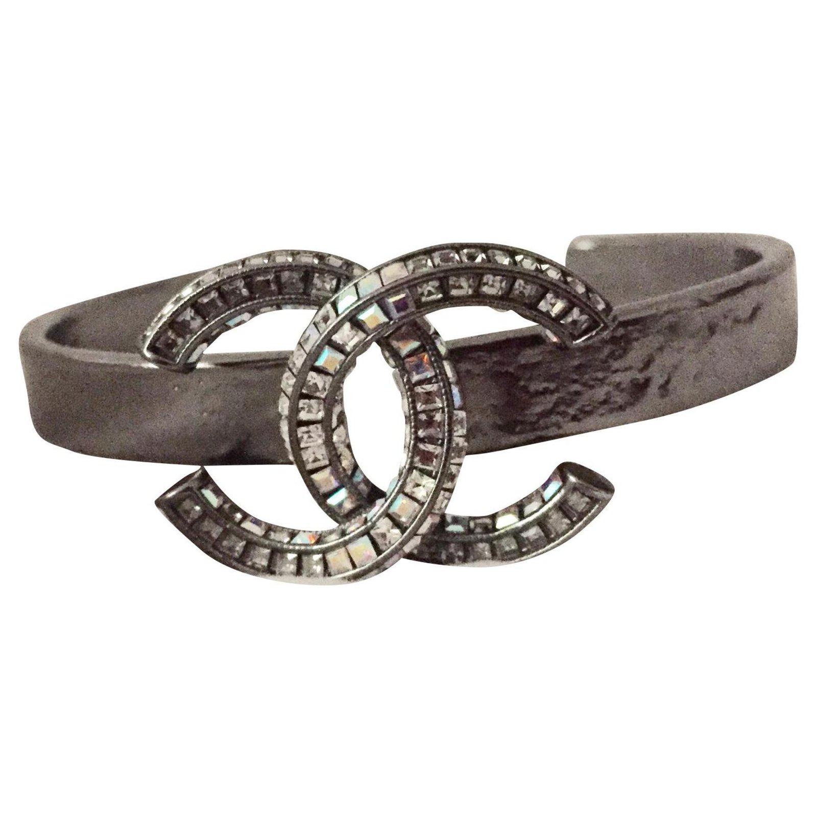 Bracelet manchette métal à strass Chanel Métallisé ref.160898 - Joli Closet