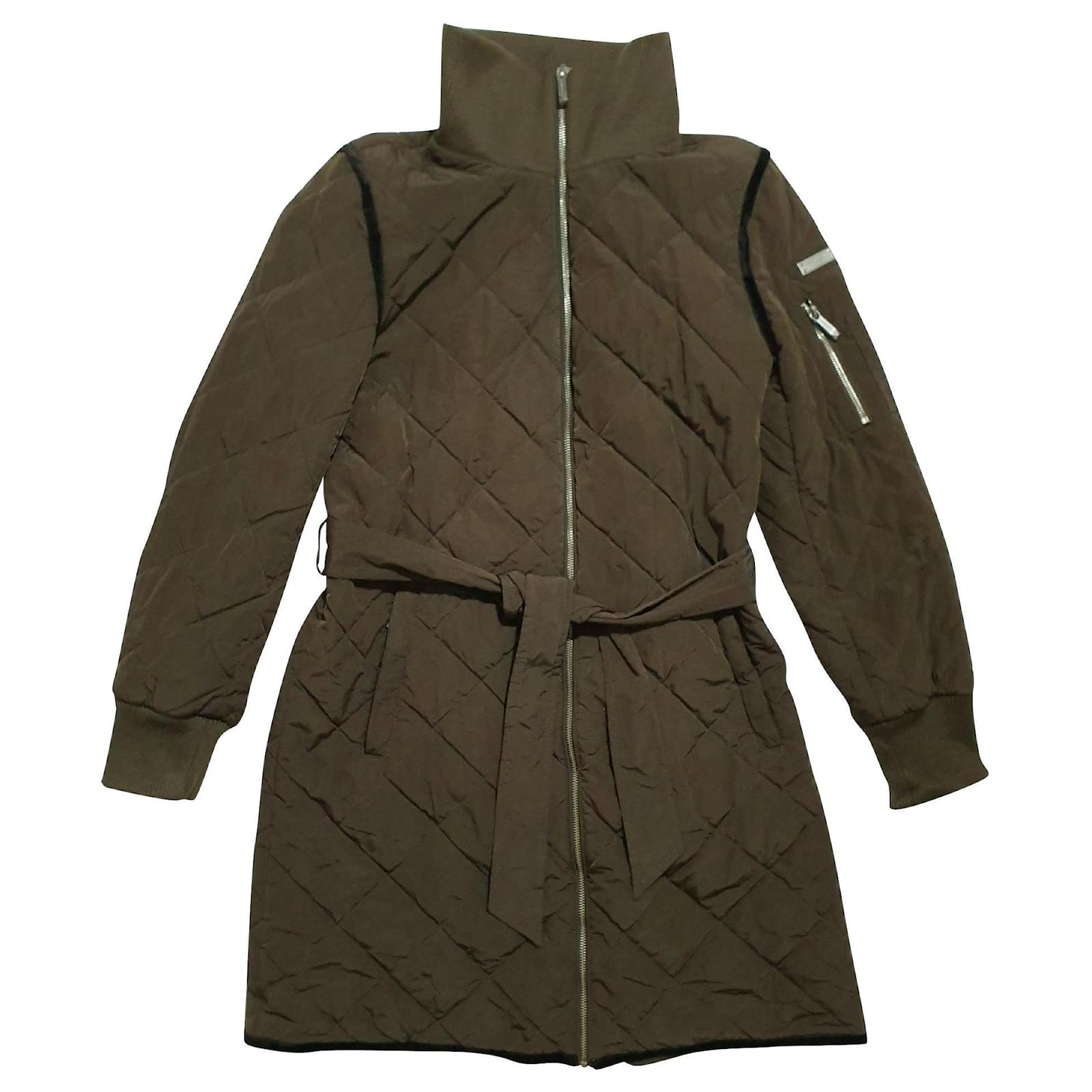 Vestes Bcbg Max Azria Vestes Polyester Vert ref.162538 Manteaux & Vestes BCBG Max Azria Femme au meilleur prix
