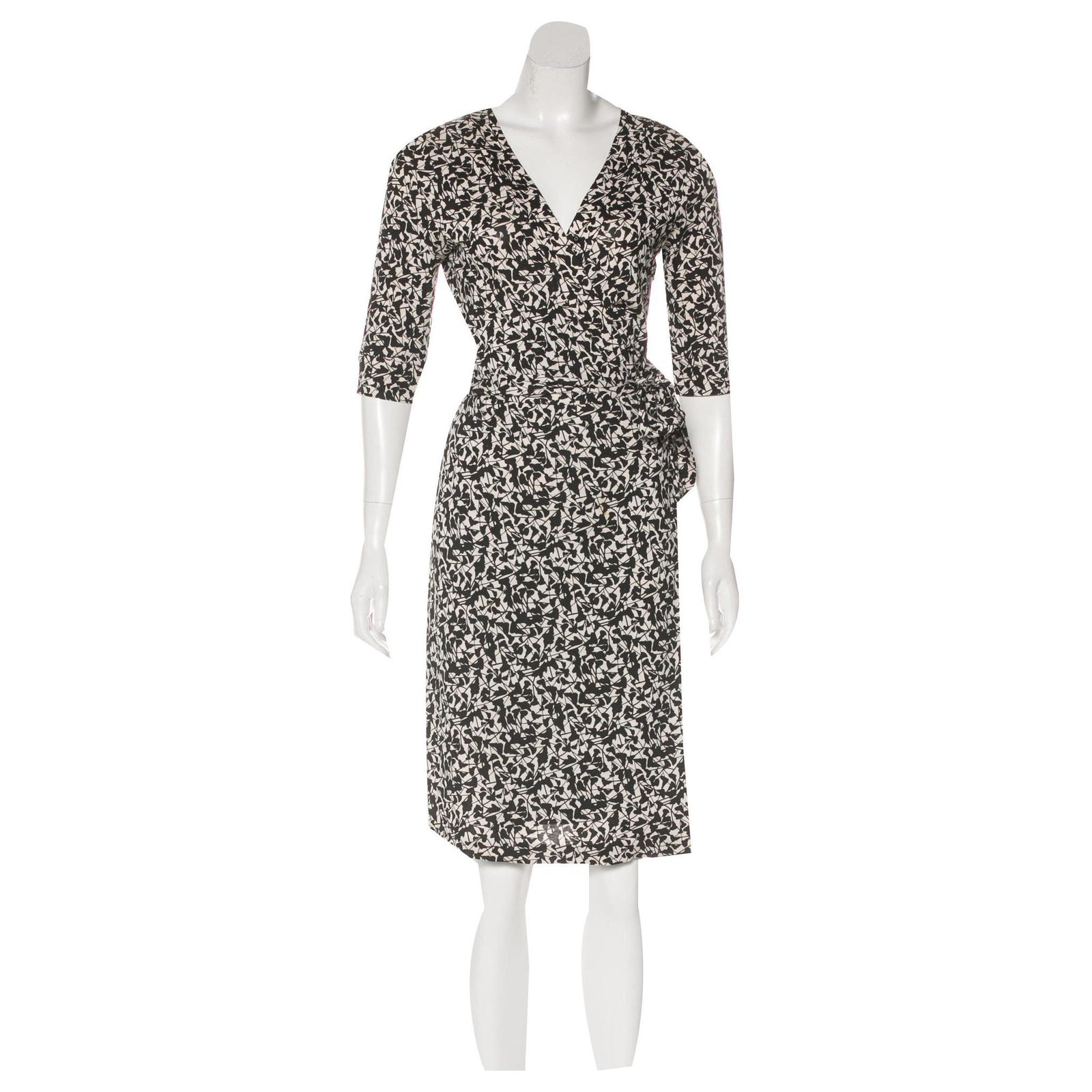 Diane Von Furstenberg DvF Jevina wrap dress Black White Silk ref.162782 -  Joli Closet