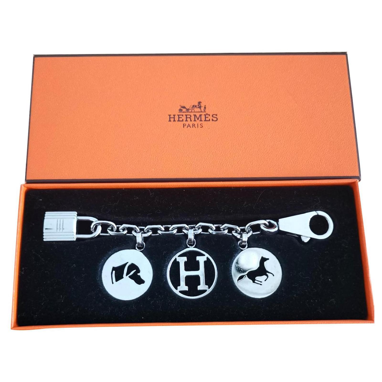 Hermès Hermes Palladium Breloque bag charm MINT Silvery Metal ref.163809 -  Joli Closet