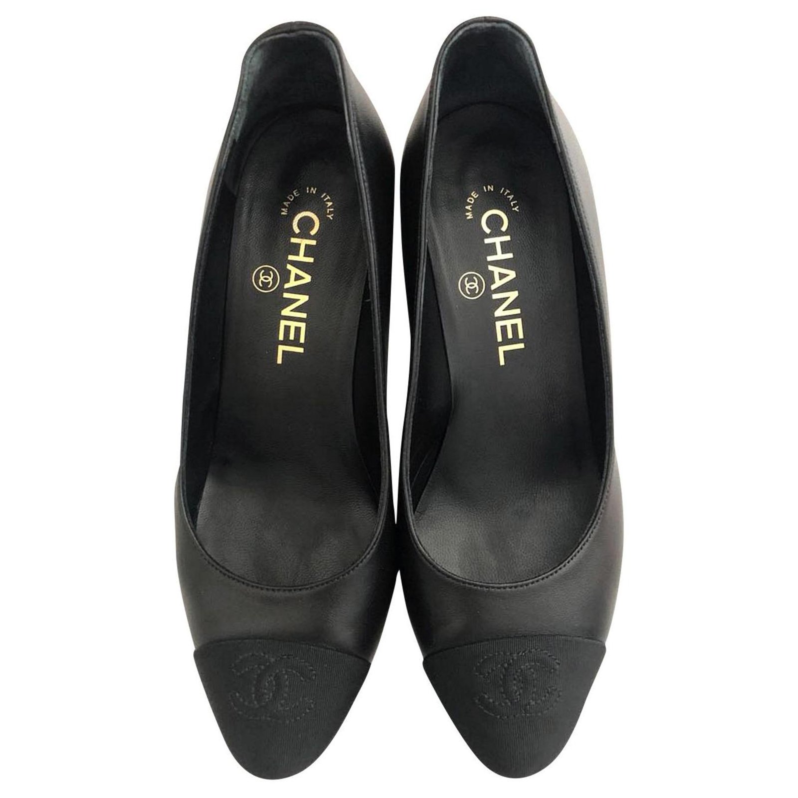 Chanel black pearl pumps heels EU35.5 Leather ref.164010 - Joli Closet