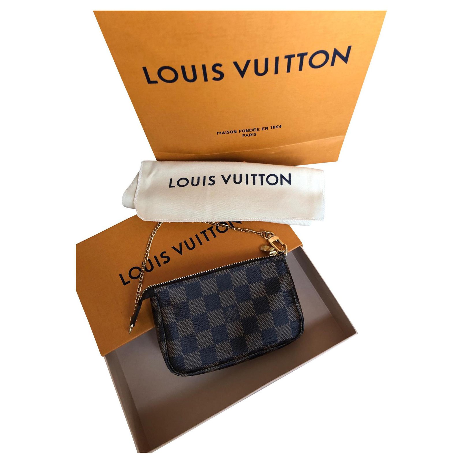 Louis Vuitton Louis Vuitton Pochette neu Handtaschen Leder Braun ref.164173 - Joli Closet