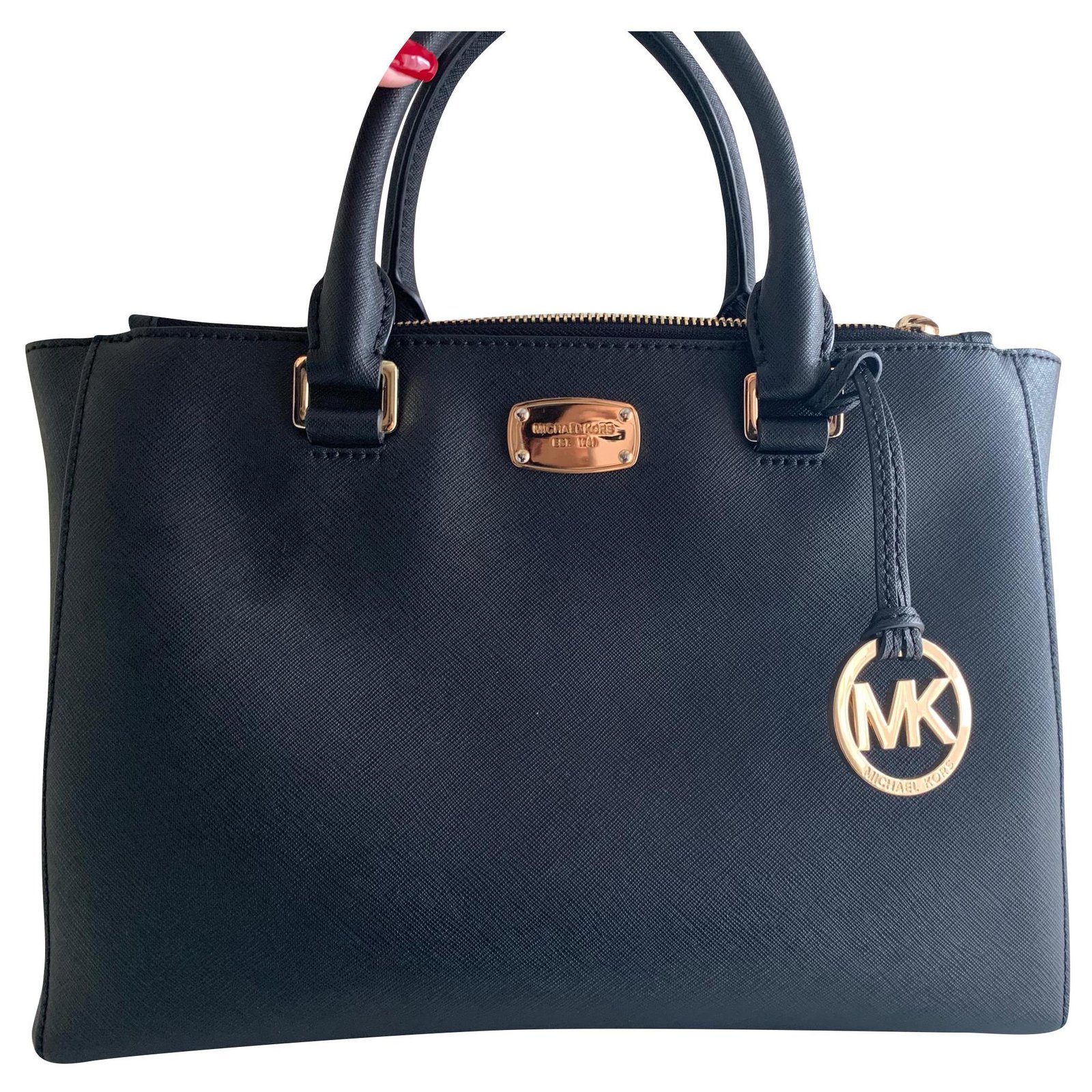 michael kors black patent leather handbag
