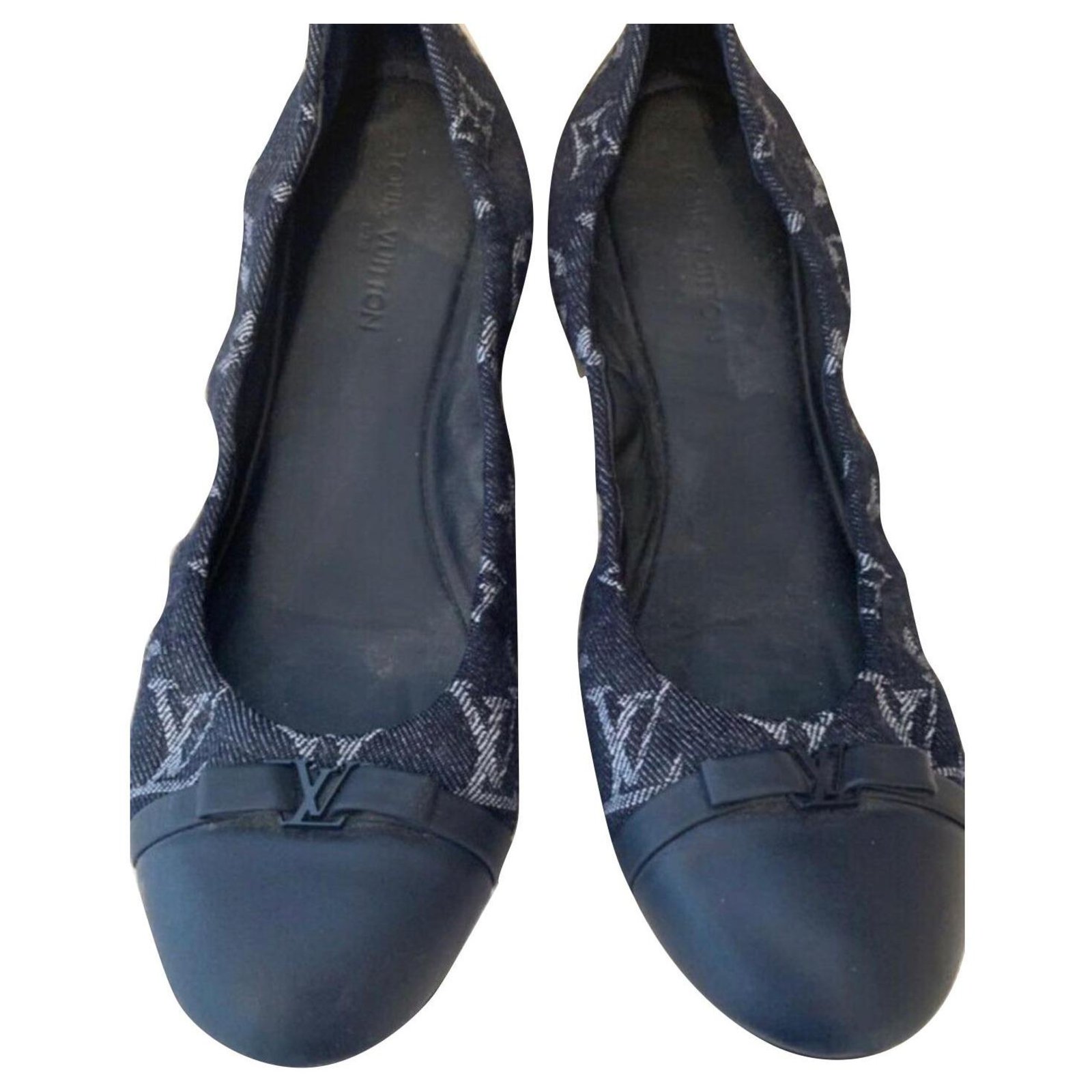 Louis Vuitton LV Monogram Leather Ballet Flats - Black Flats